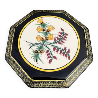 Trivet signed Henriot