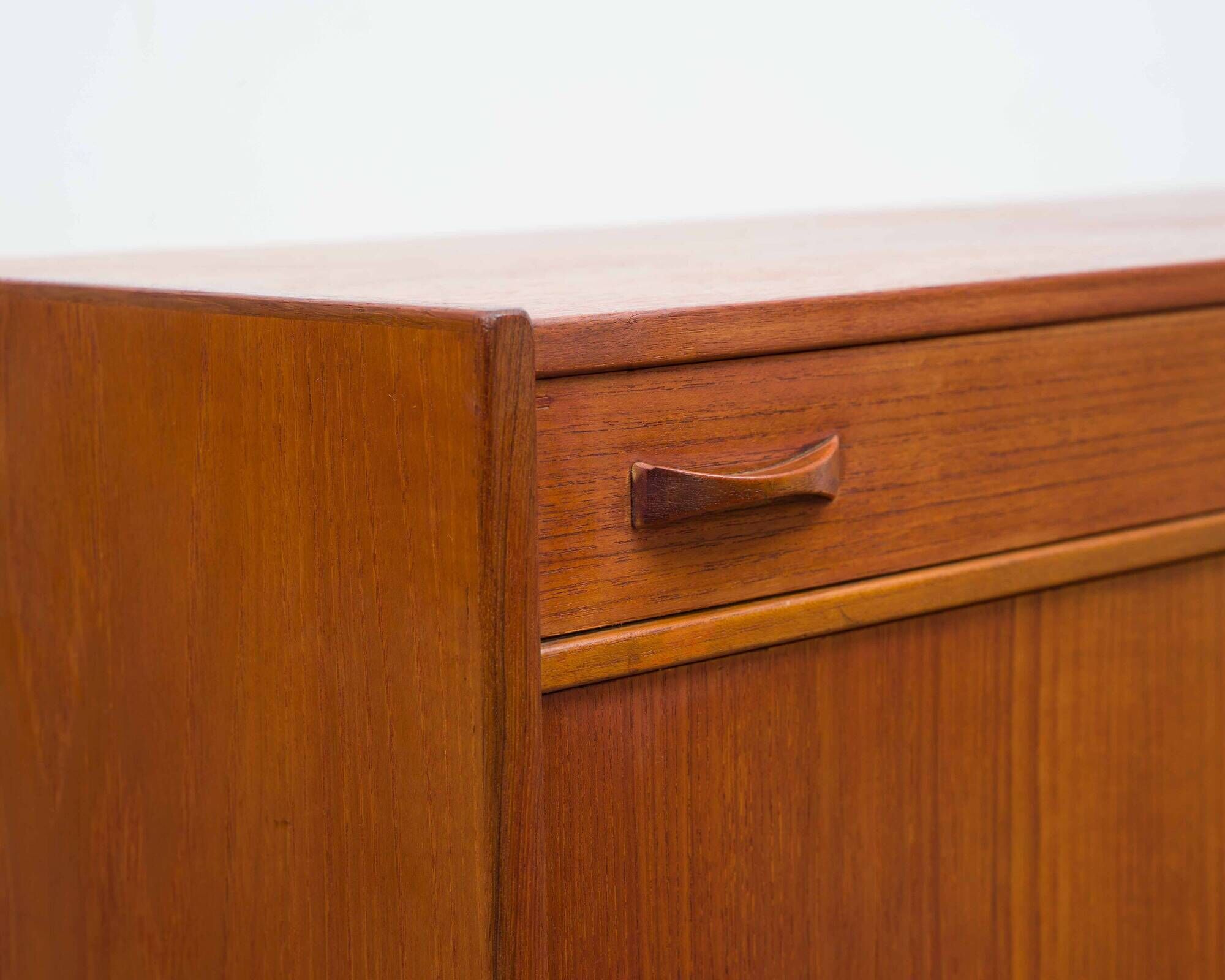 High teak sideboard from the 1960s. Manufacturer: Ulferts, Tibro Sweden, rest