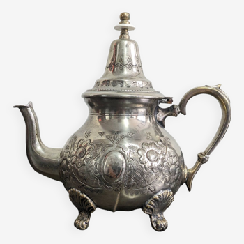 Oriental teapot