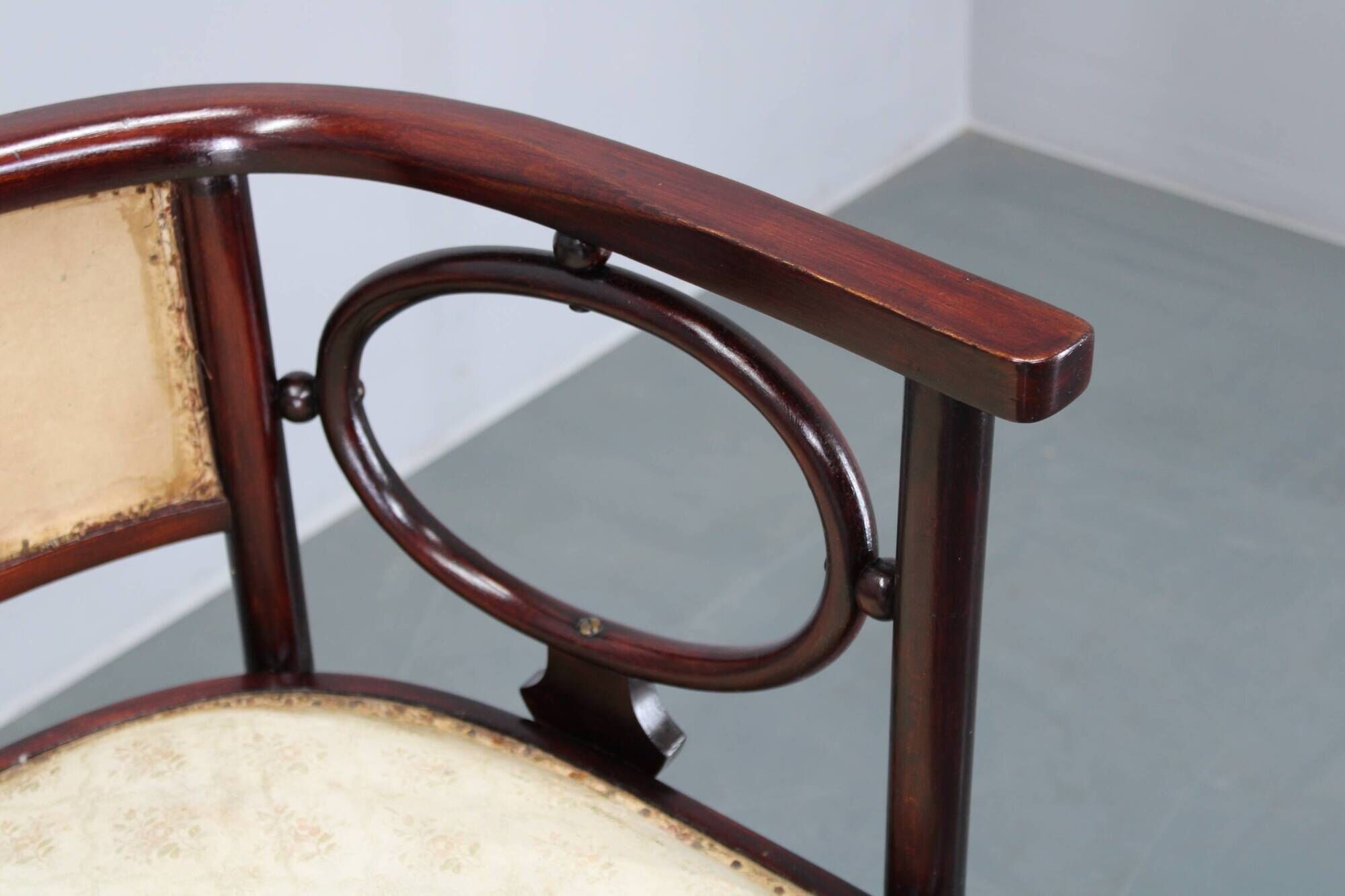 Josef Hoffmann Variation of Art Nouveau "Fledermaus" sofa by Fischel