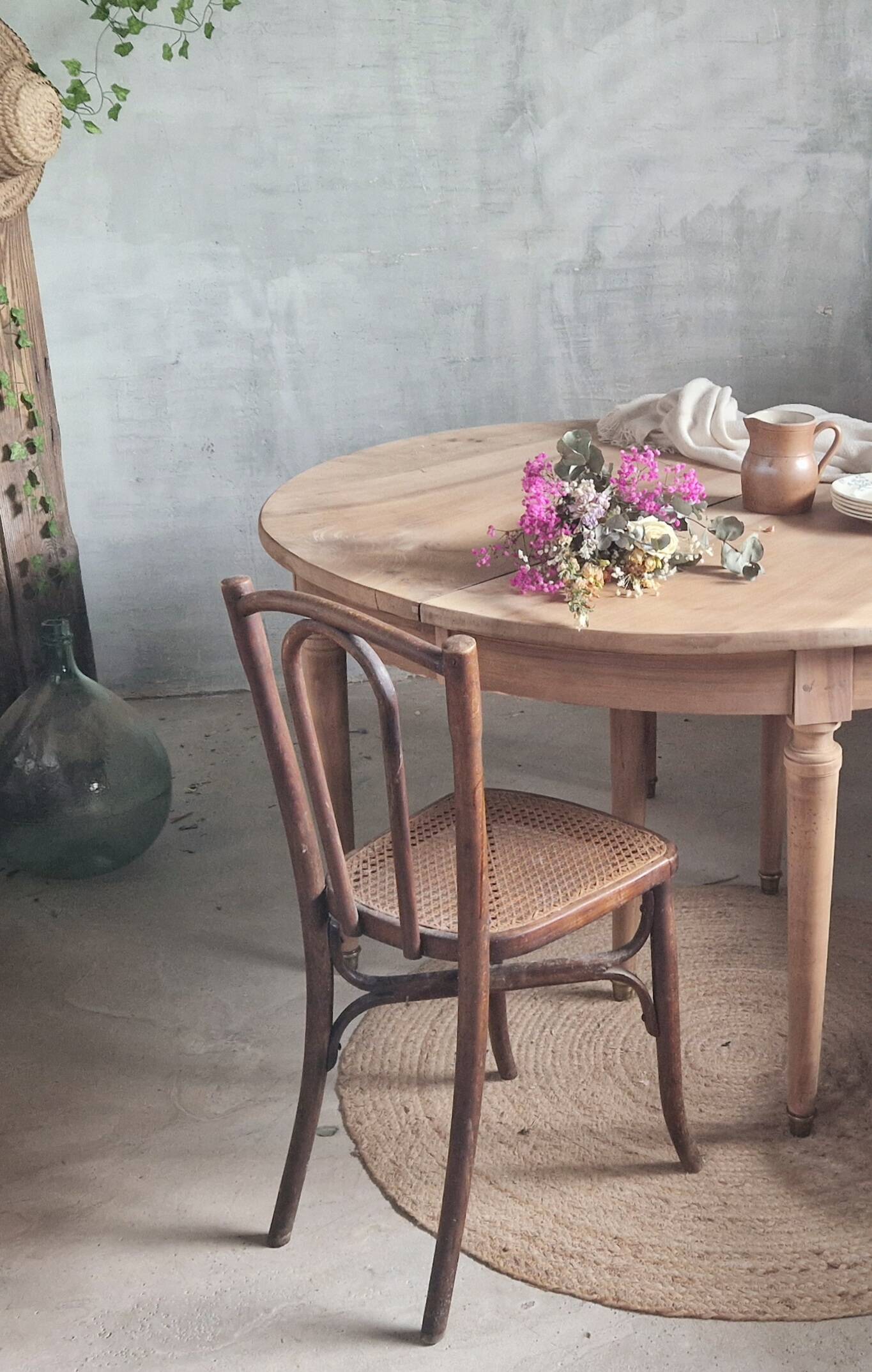 antique extendable table