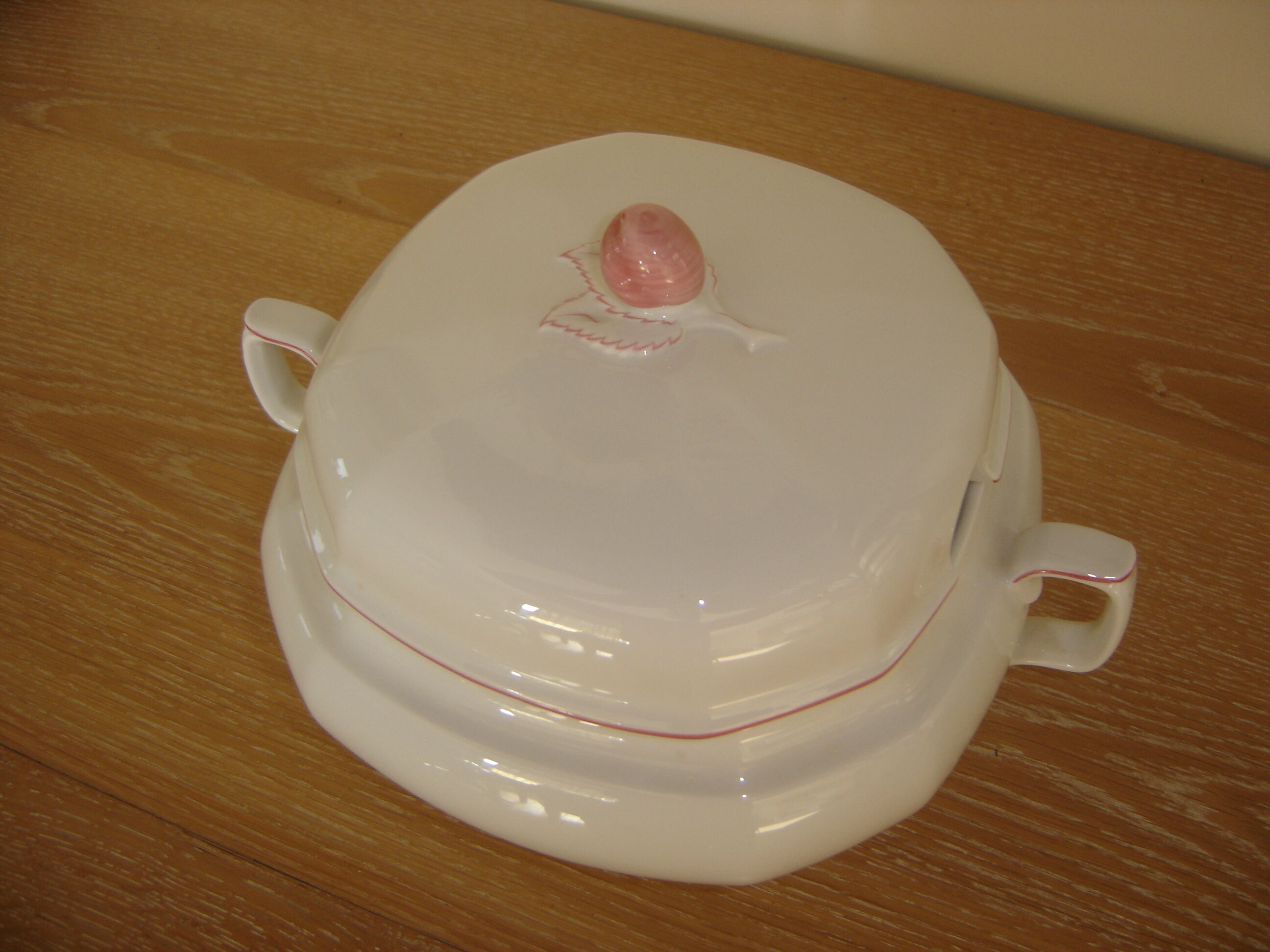 Tureen