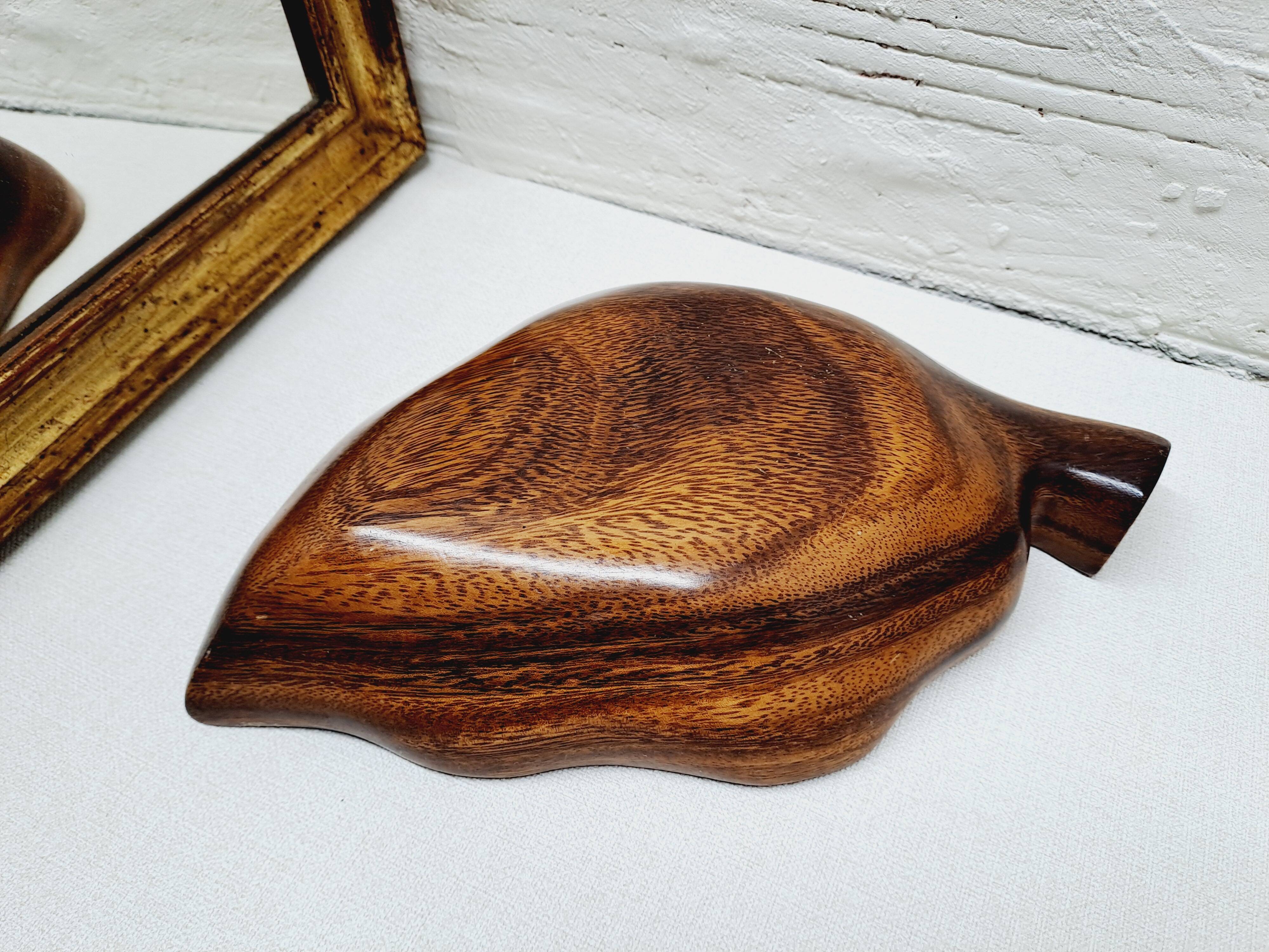 Mother-of-pearl and wood empty pocket