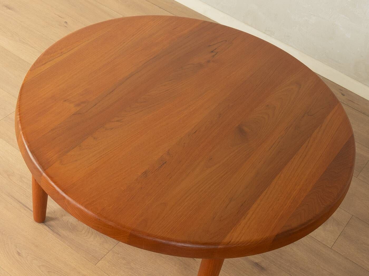 Elegant coffee table from the 1960s by Niels Bach A/S