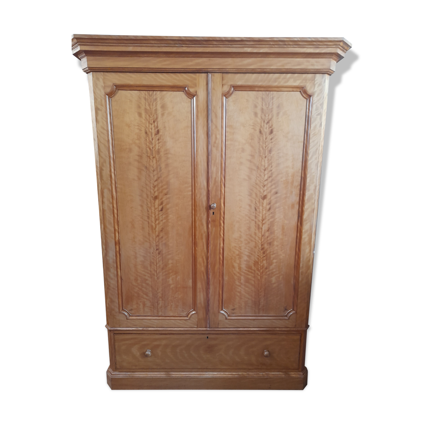 Armoire