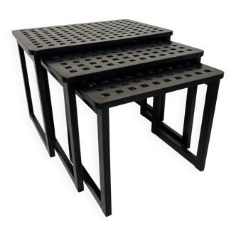 Nesting tables 1980