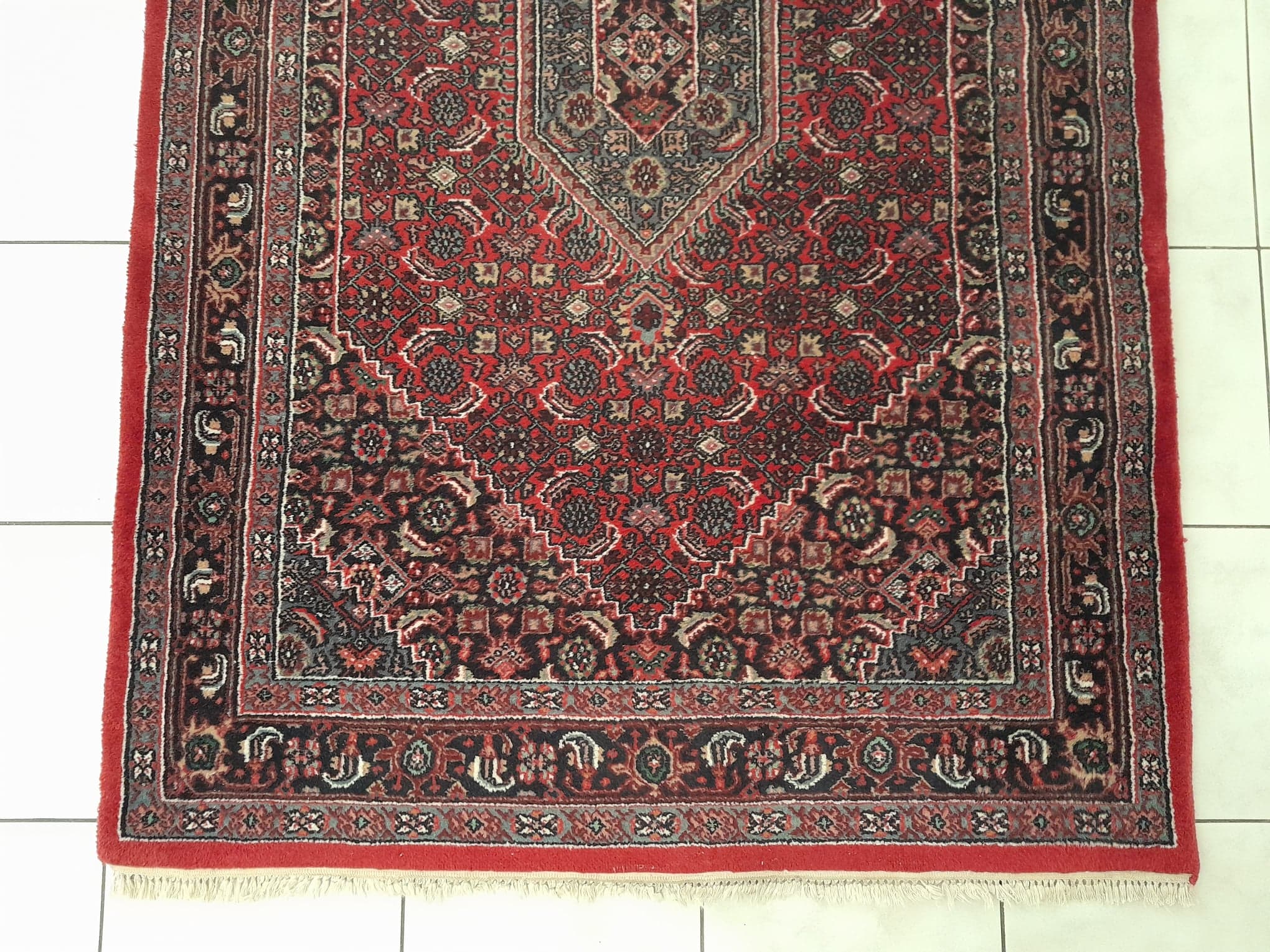 Handmade Indo-Bidjar rug 195x124cm