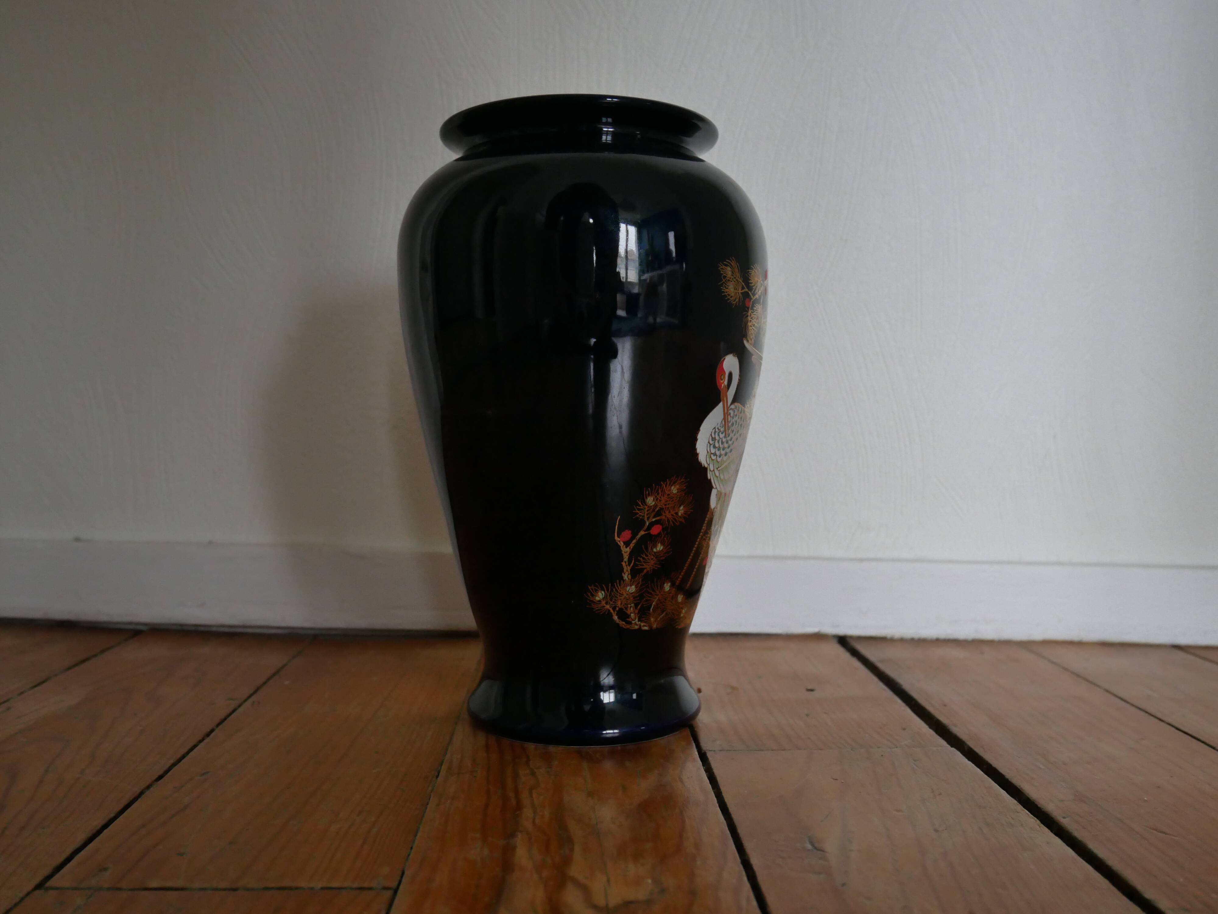 Heron decor vase