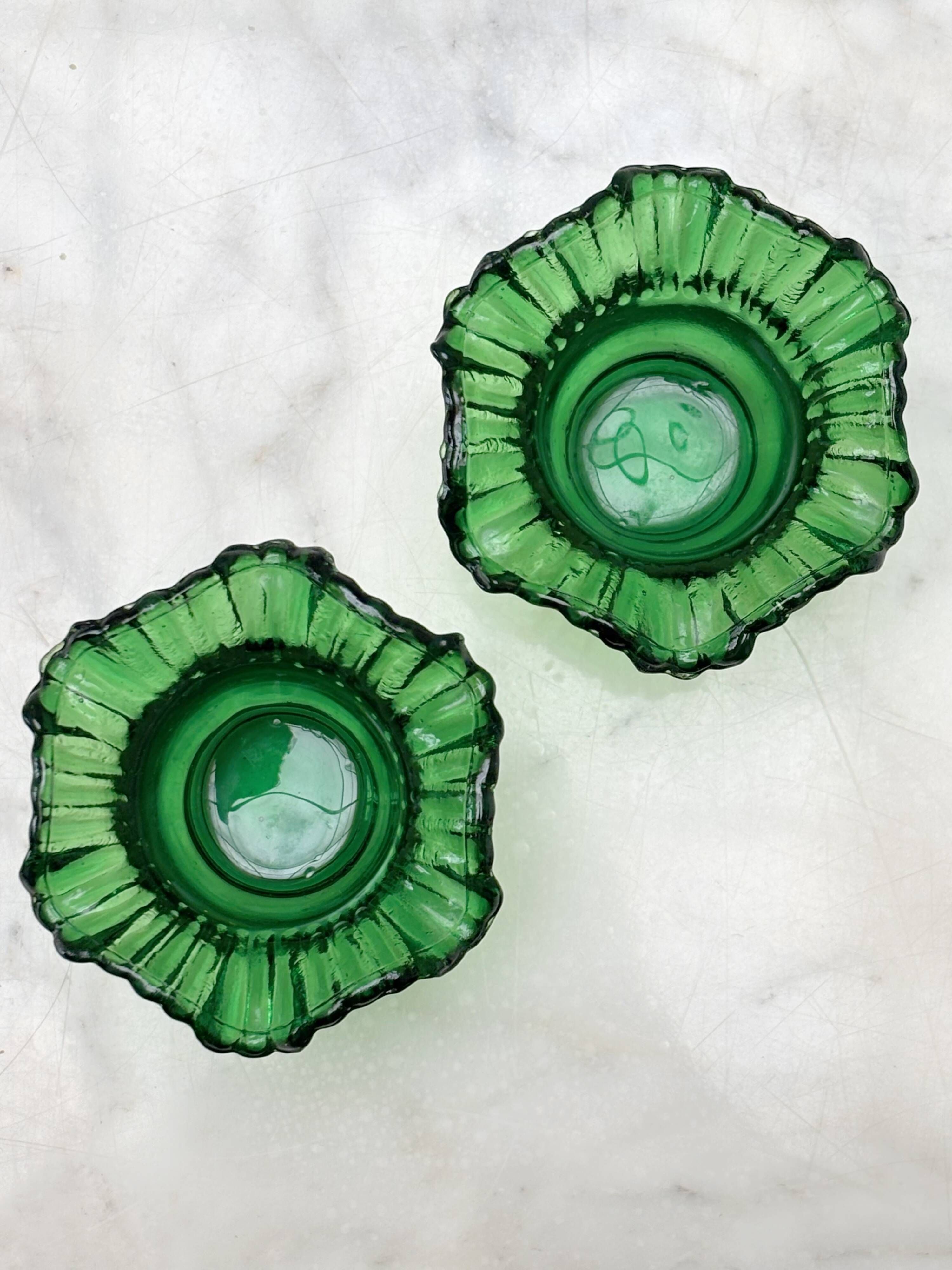 Pair of Green Blown Glass Candle Holders – Corolla Shape
