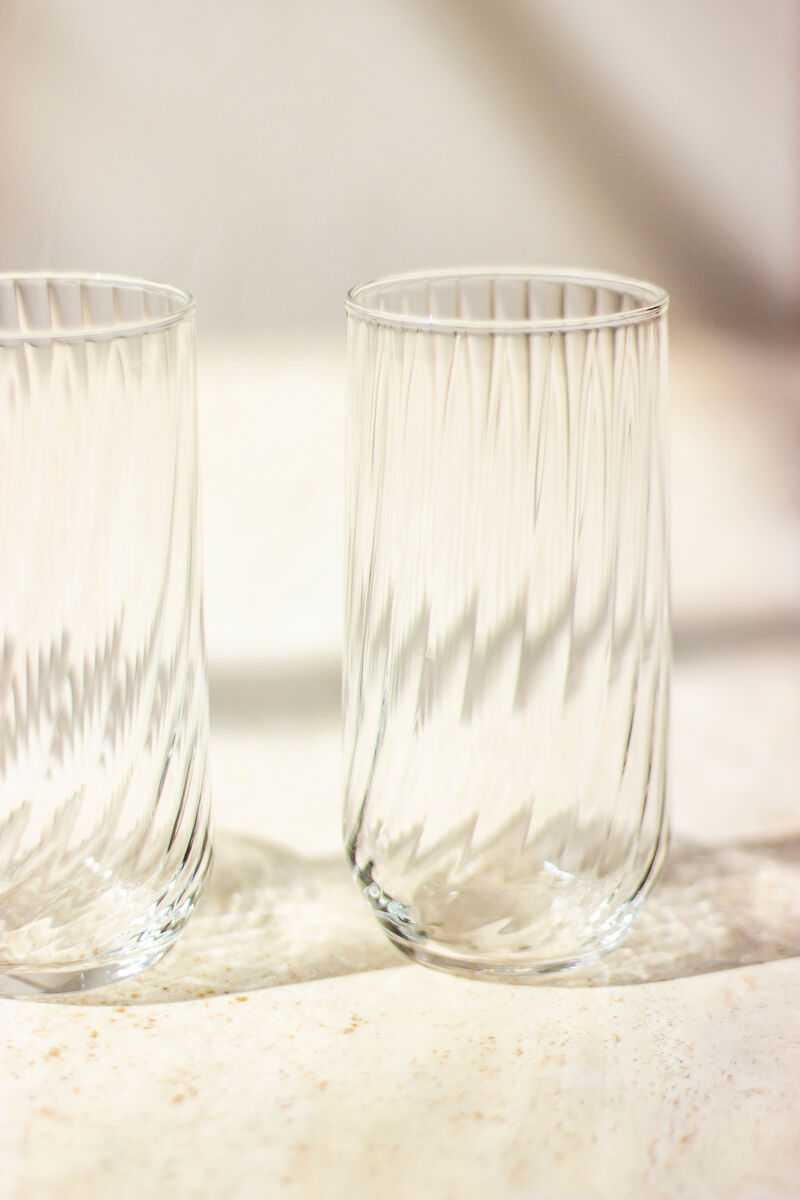 4 verres hauts striés