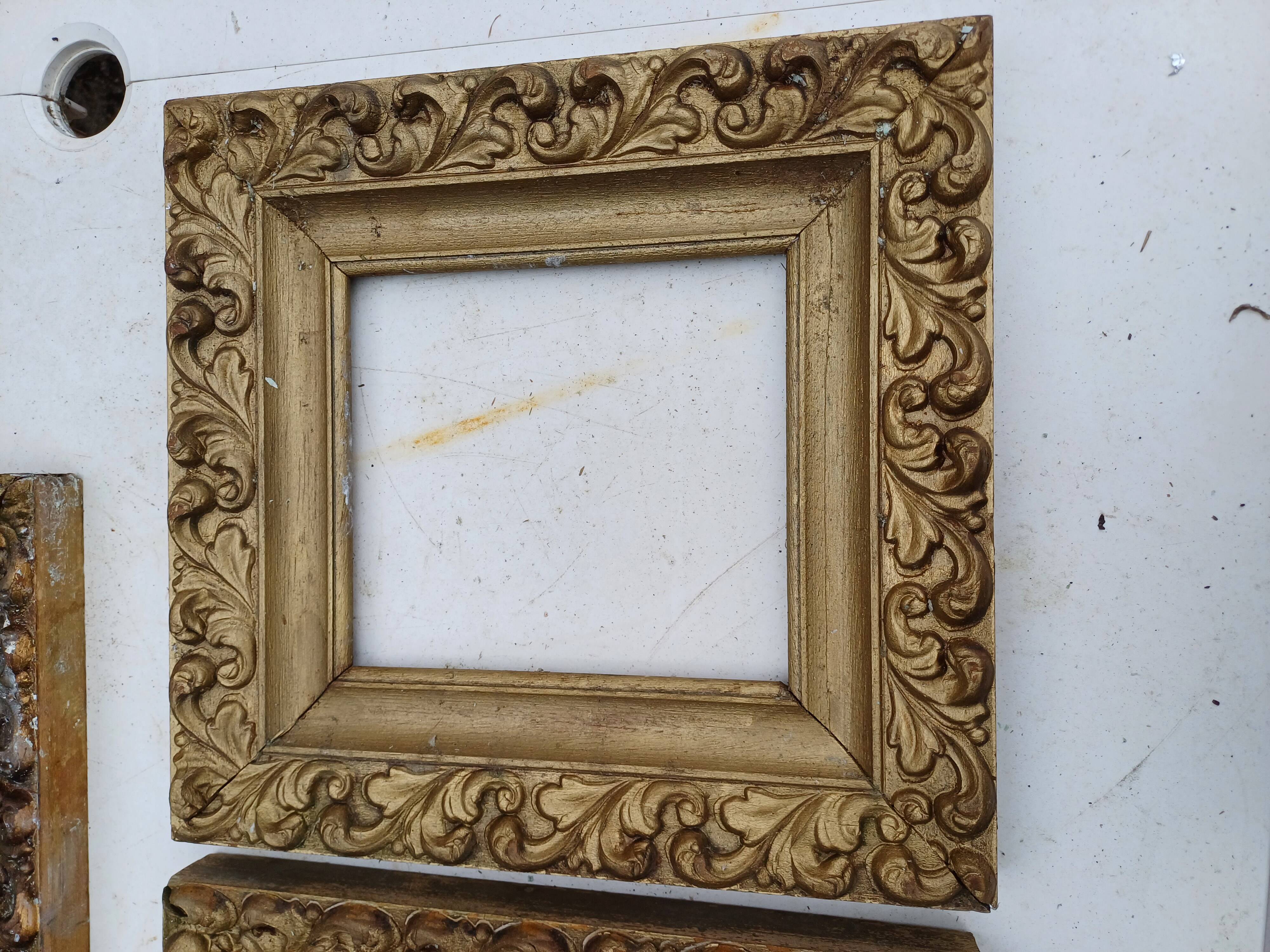 3 19th century gilded frames Wood and Stuk