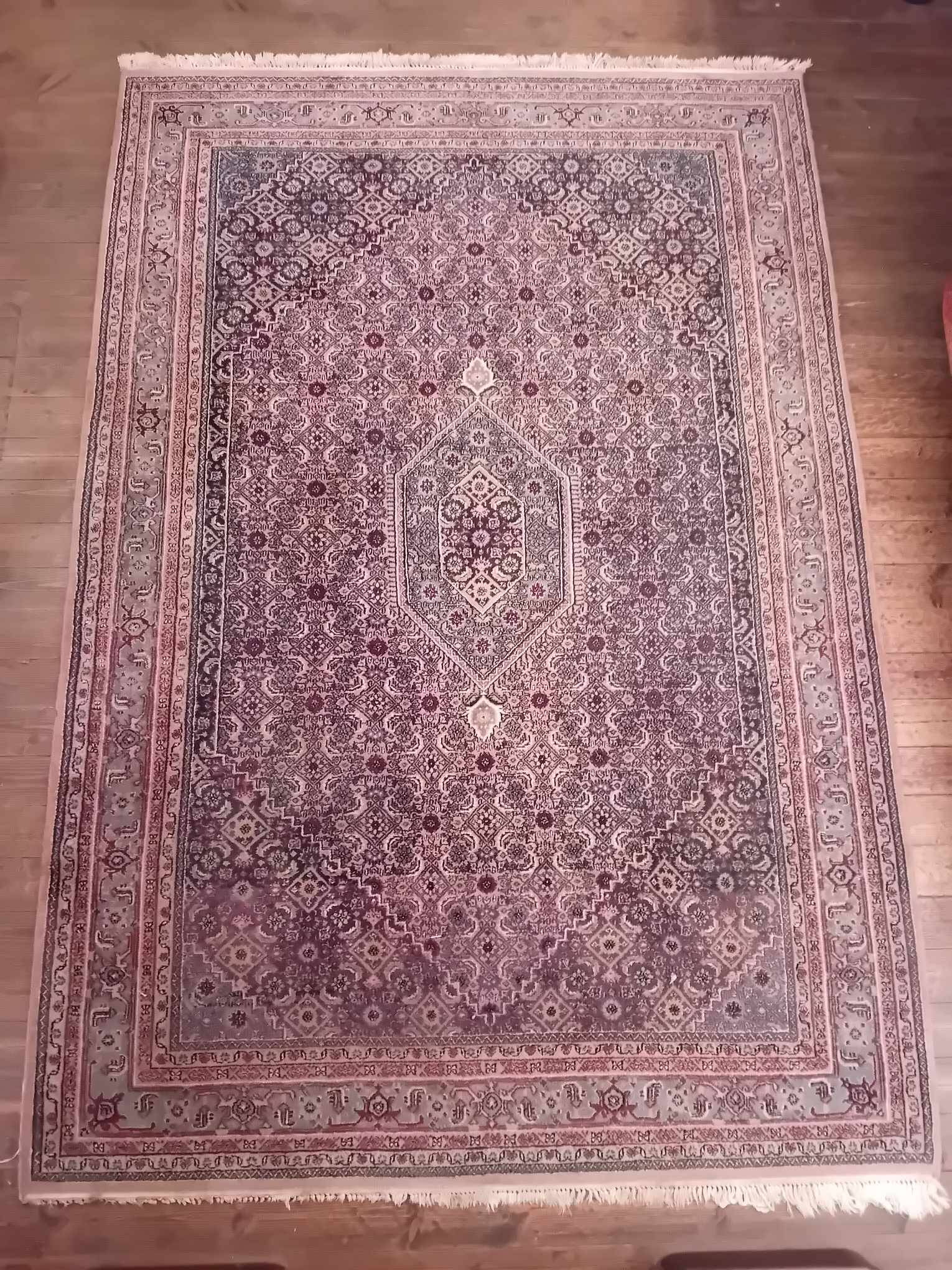 Handmade Indo-Bidjar rug 285x196cm