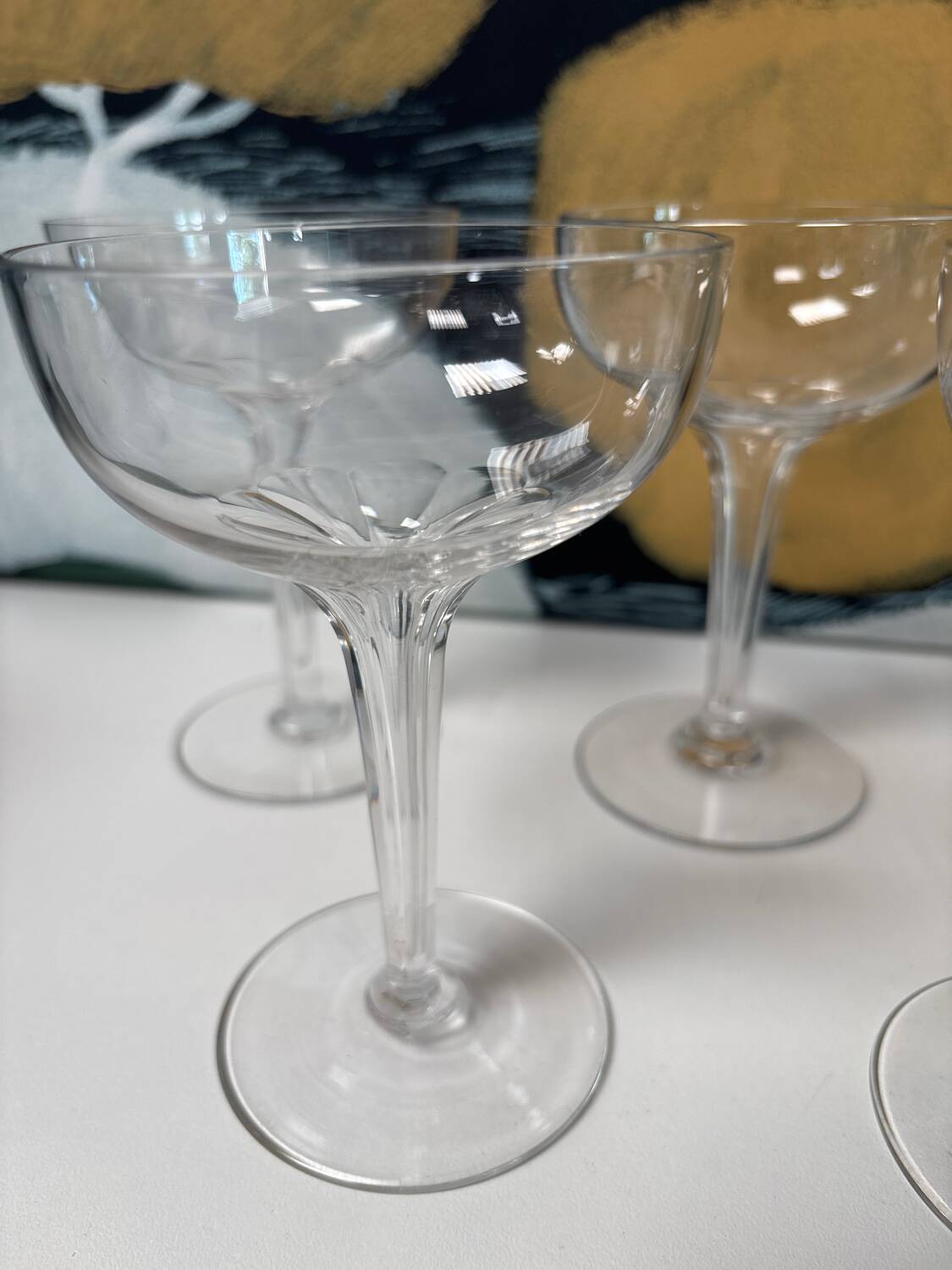 Set of 5 champagne glasses