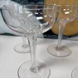 Set of 5 champagne glasses