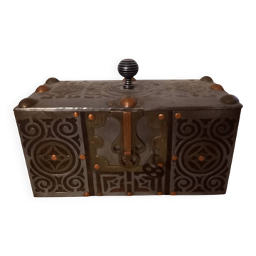 Coffre ethnique vintage