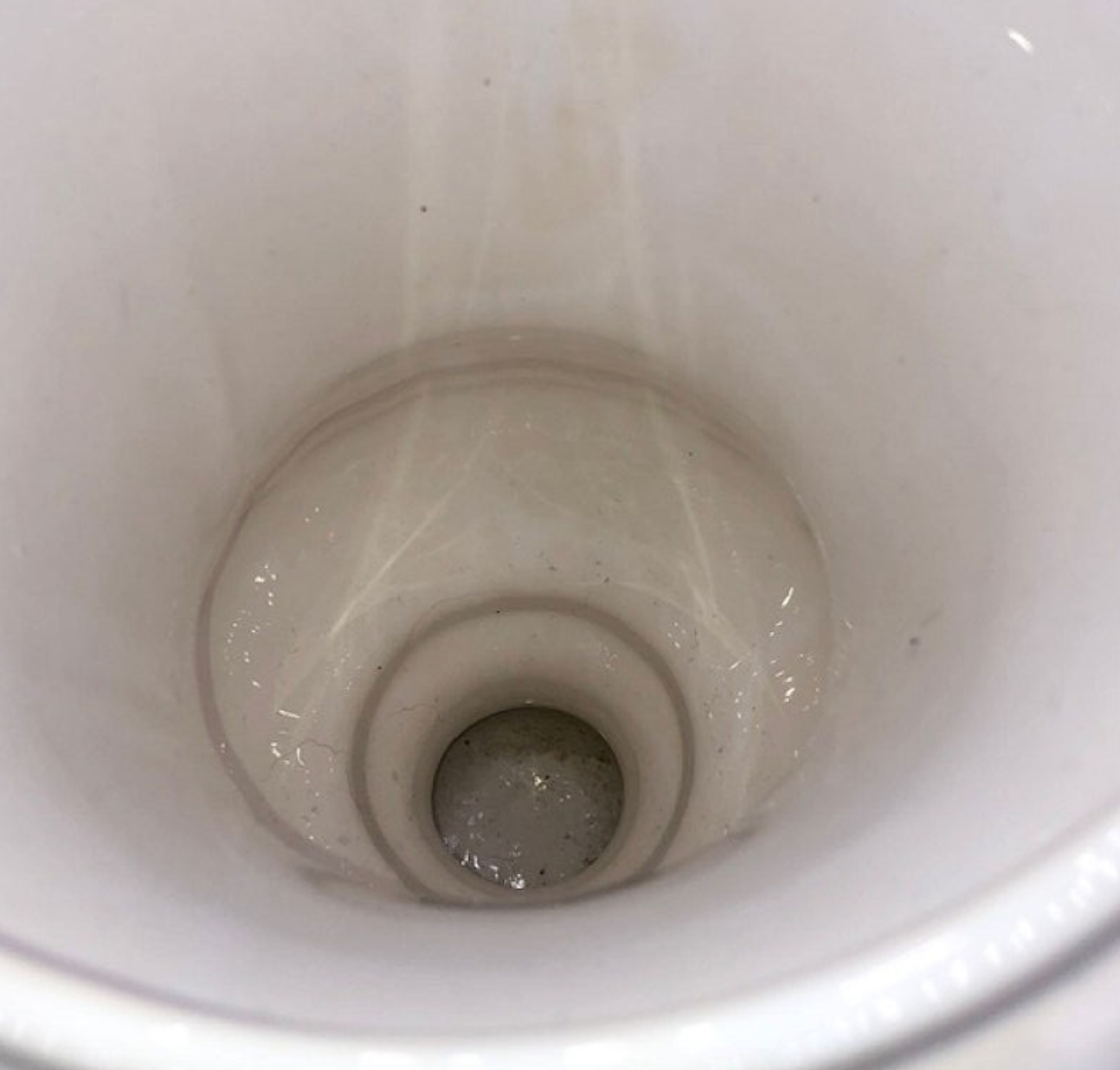 Medici vase in white porcelain