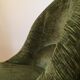 Fauteuil crapaud en velours vert olive
