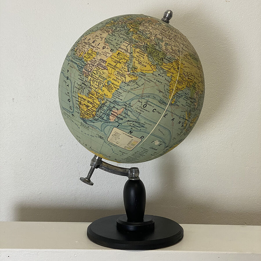 Globe terrestre 1930 en bois, métal et plâtre