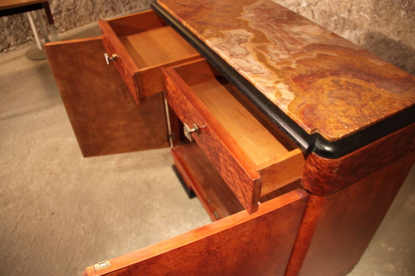 Art Deco sideboard in amboyna burl