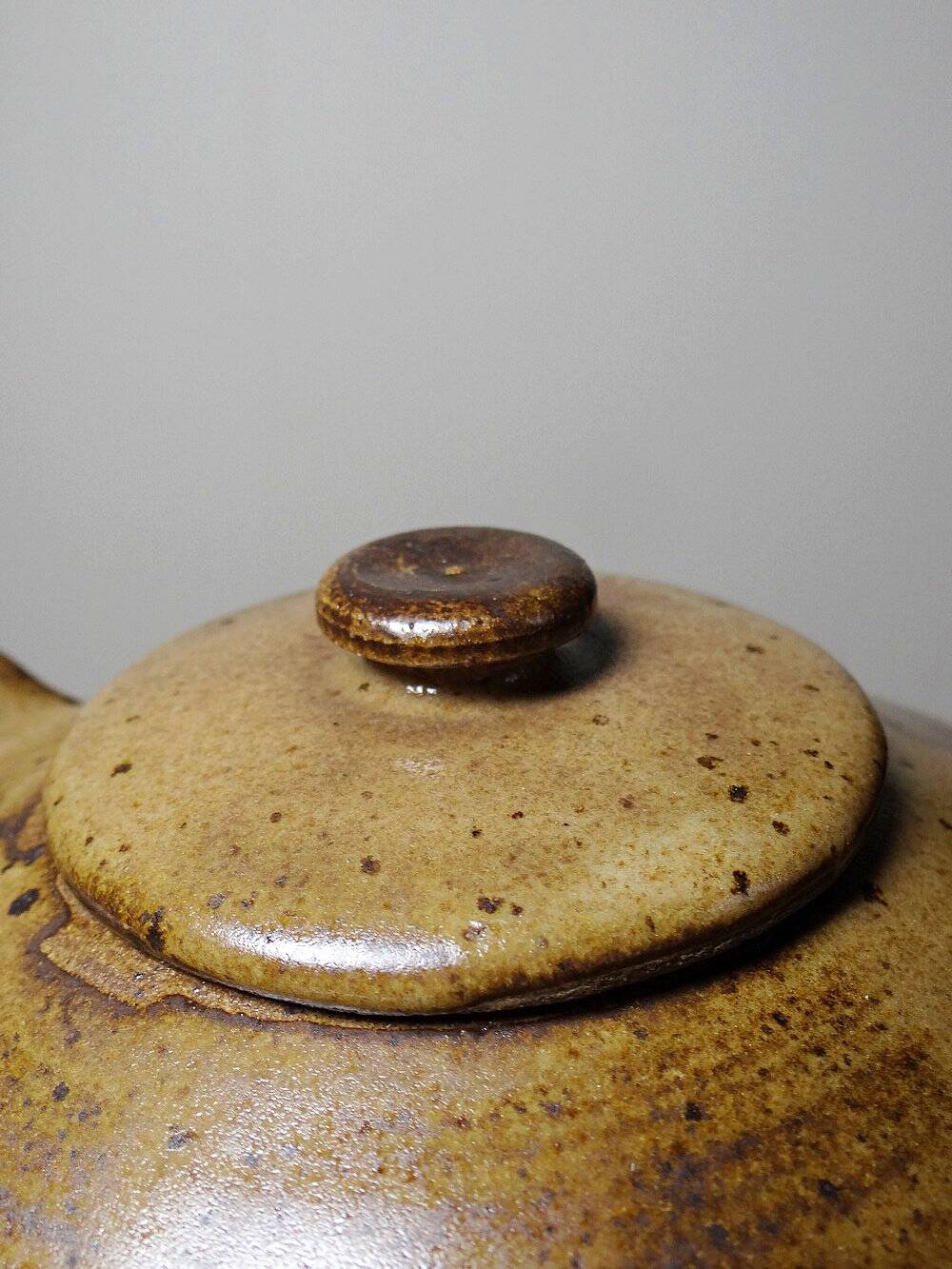 Vintage Japanese-style teapot from the 70s-90s, handmade brown stoneware, signed Pichon