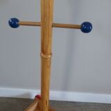 Child coat holder