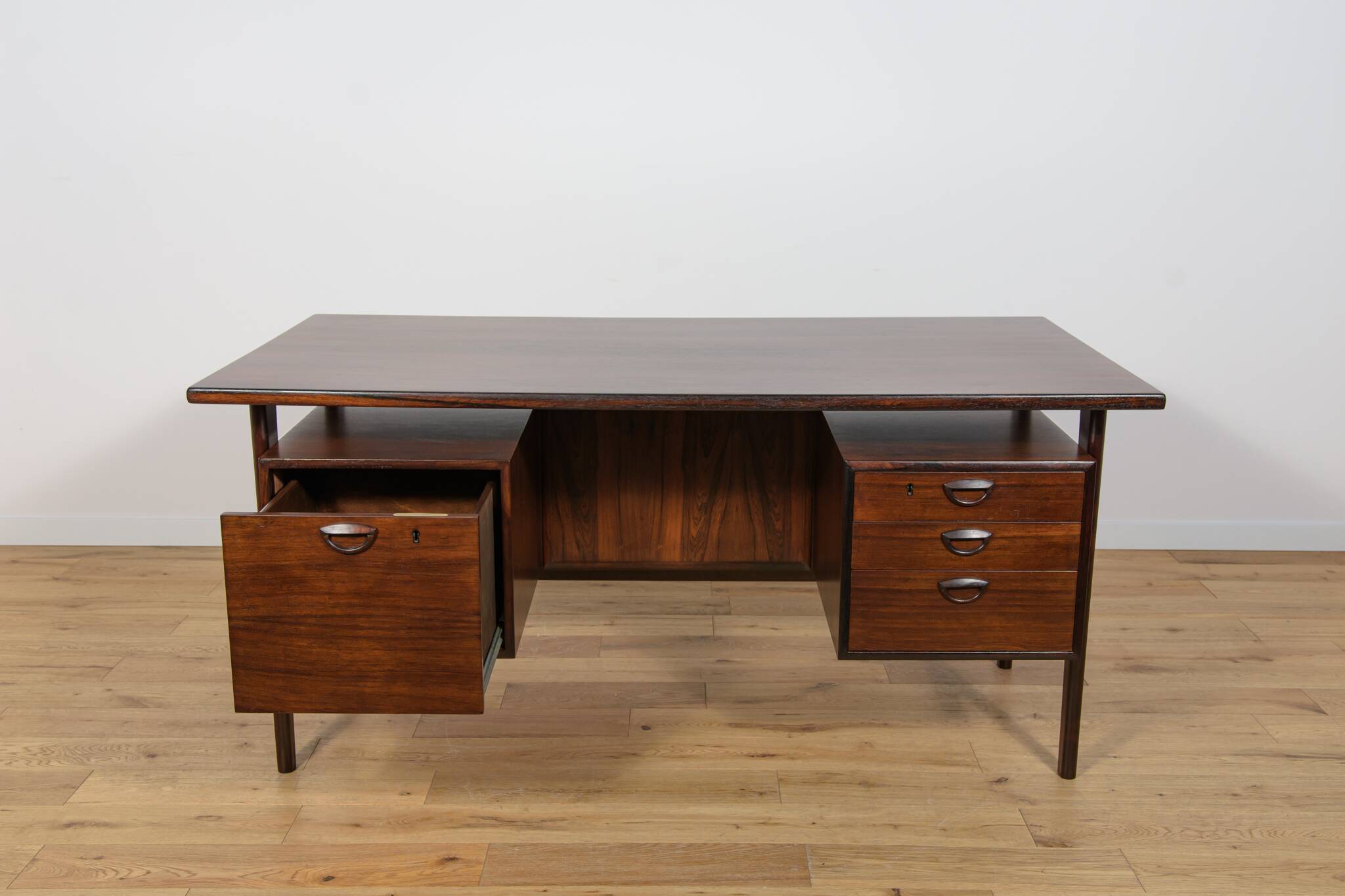 Mid-Century Freestanding Rosewood Desk by Kai Kristiansen for Feldballes Møbelfabrik, 1960s