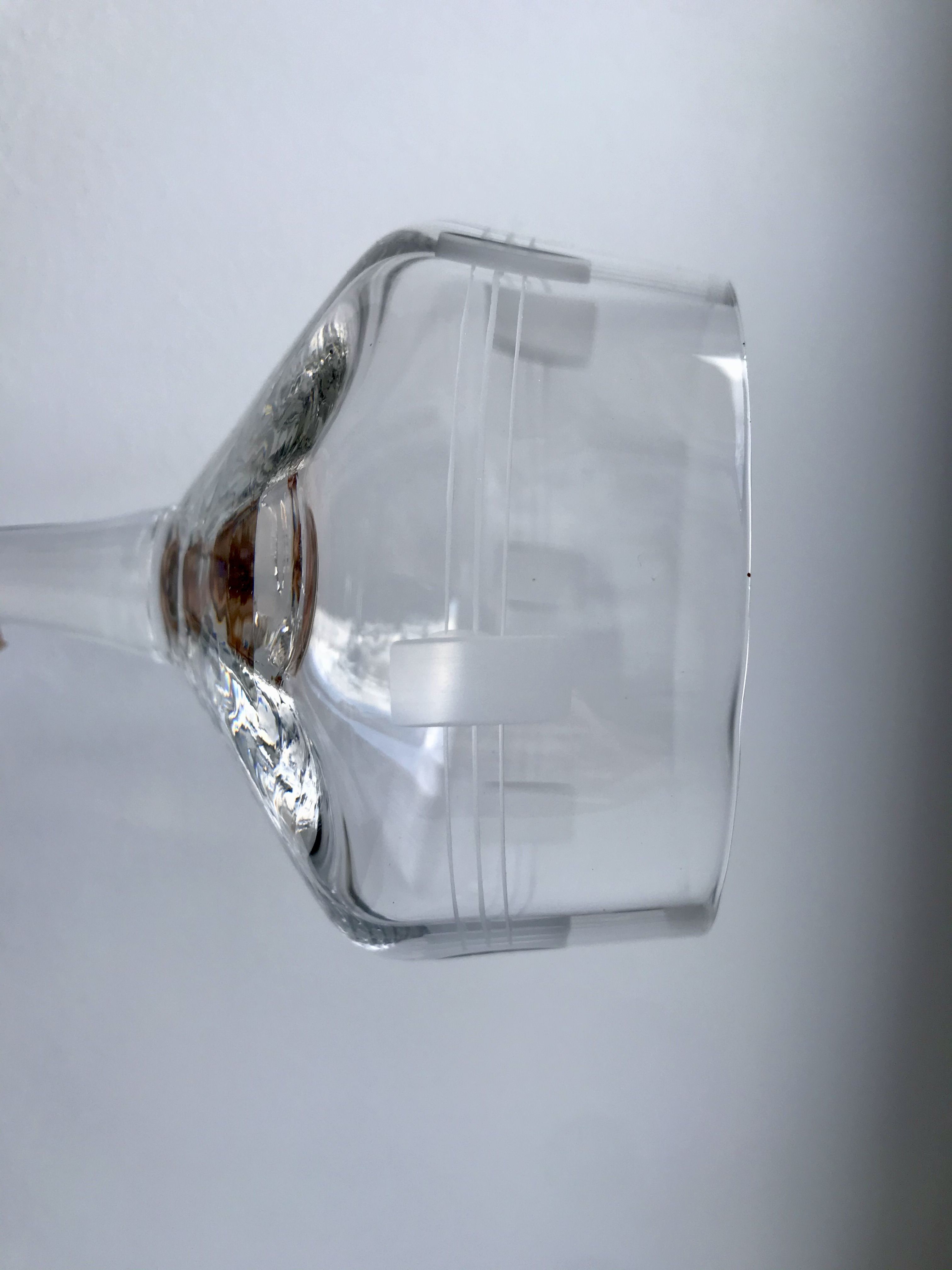 Set of 6 champagne glasses in crystal engraved Art Deco 30s