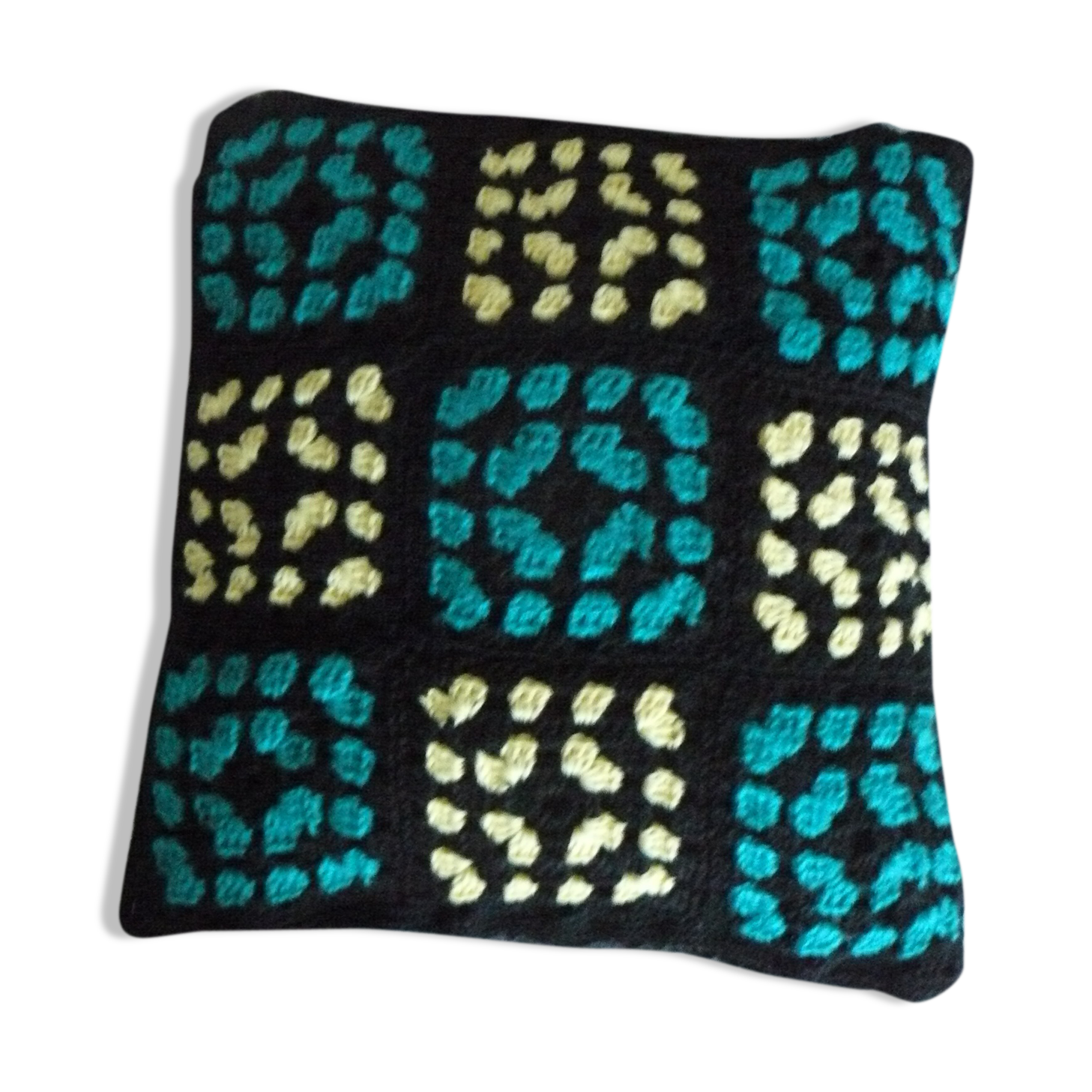 Cushion vintage 70s style granny