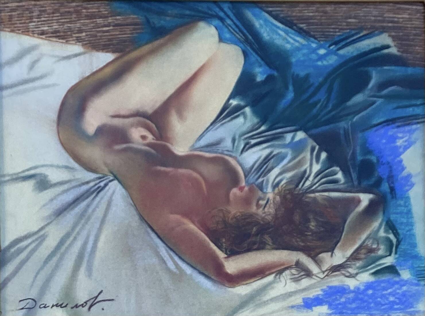 Signed pastel painting on paper < Young woman > dimensions: height -60cm- width -75cm-