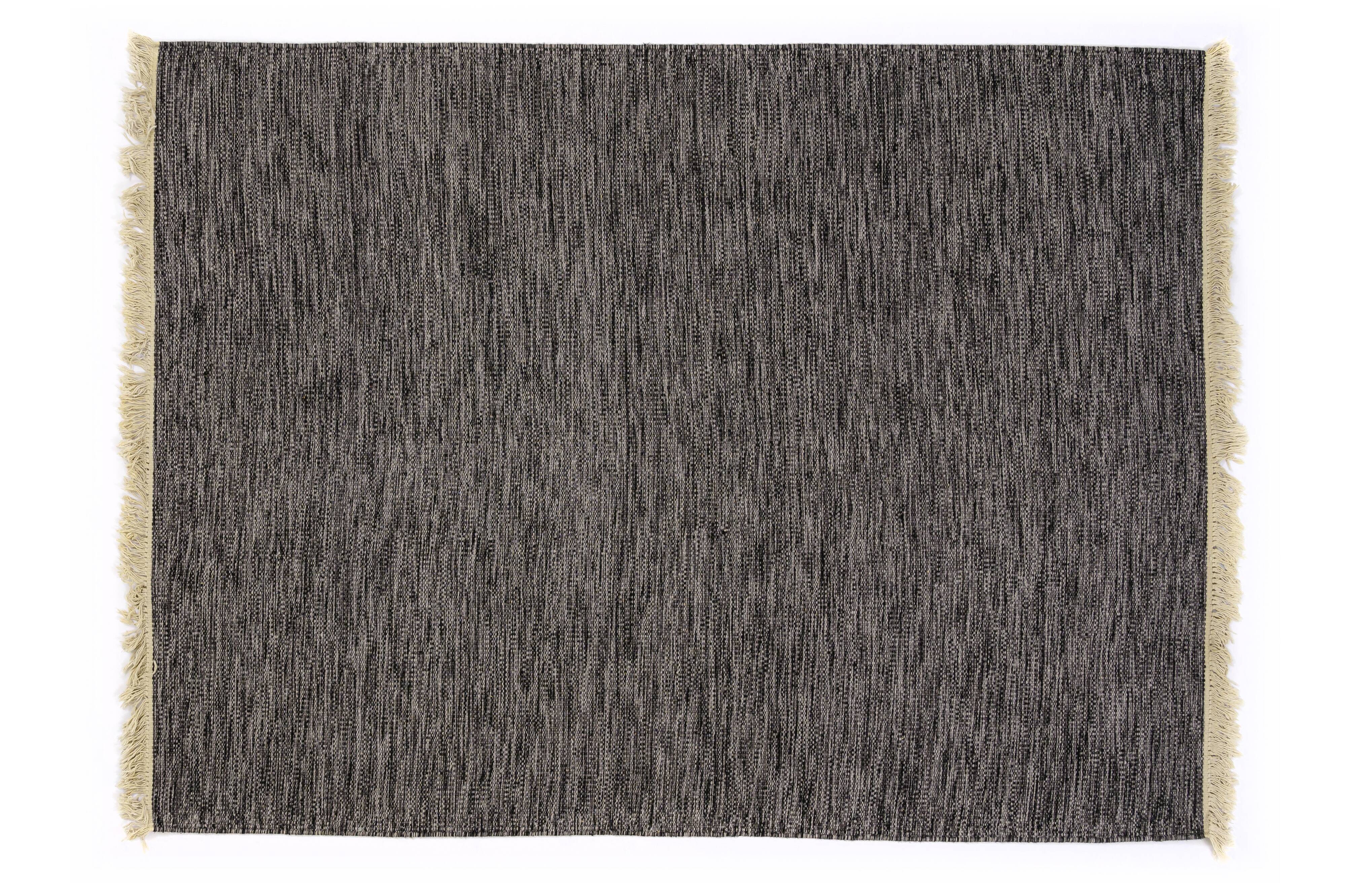 Scandinavian style minimalist flat weave rug. 234 (250) x 174 cm / 92 (98) x 69 in