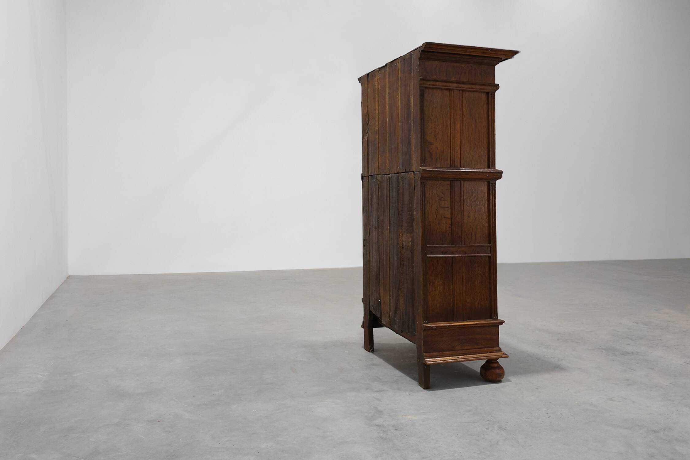 17th Century Belgian Renaissance Oak Cabinet with Concealed Lock