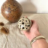 Pique flowers in vintage stoneware