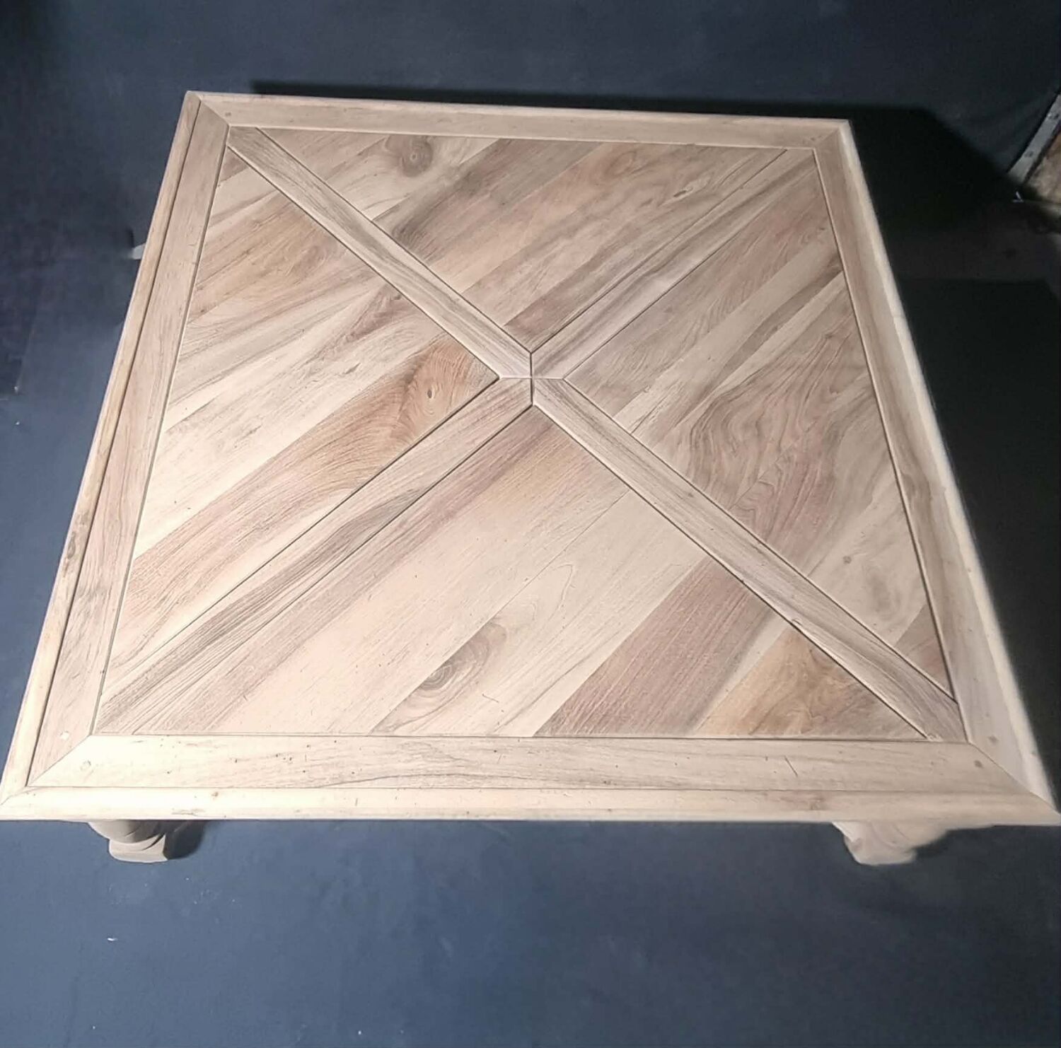 Coffee table in solid cherry wood