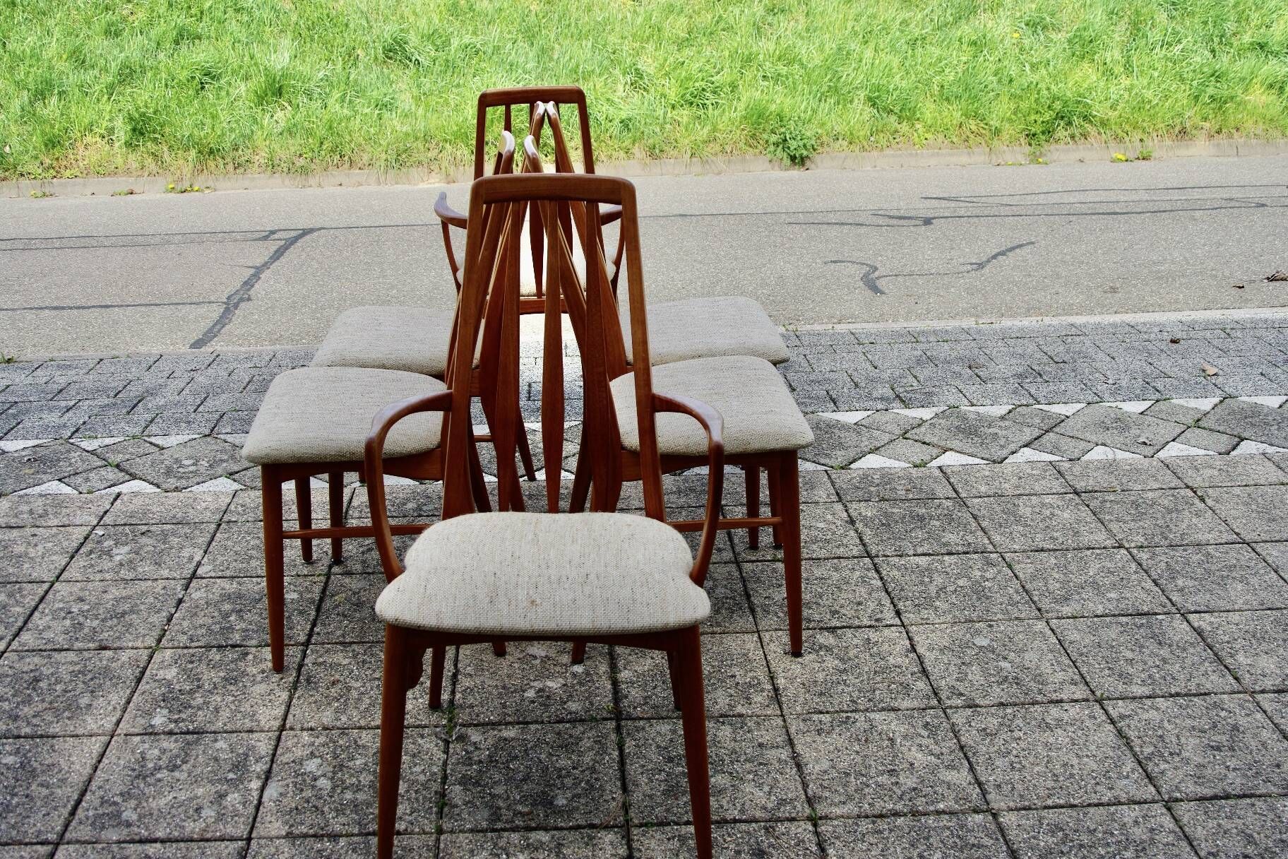 Set of 4 chairs and a pair of vintage eva armchairs by nils koefoed