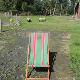 2 old bayadère green & red deckchairs