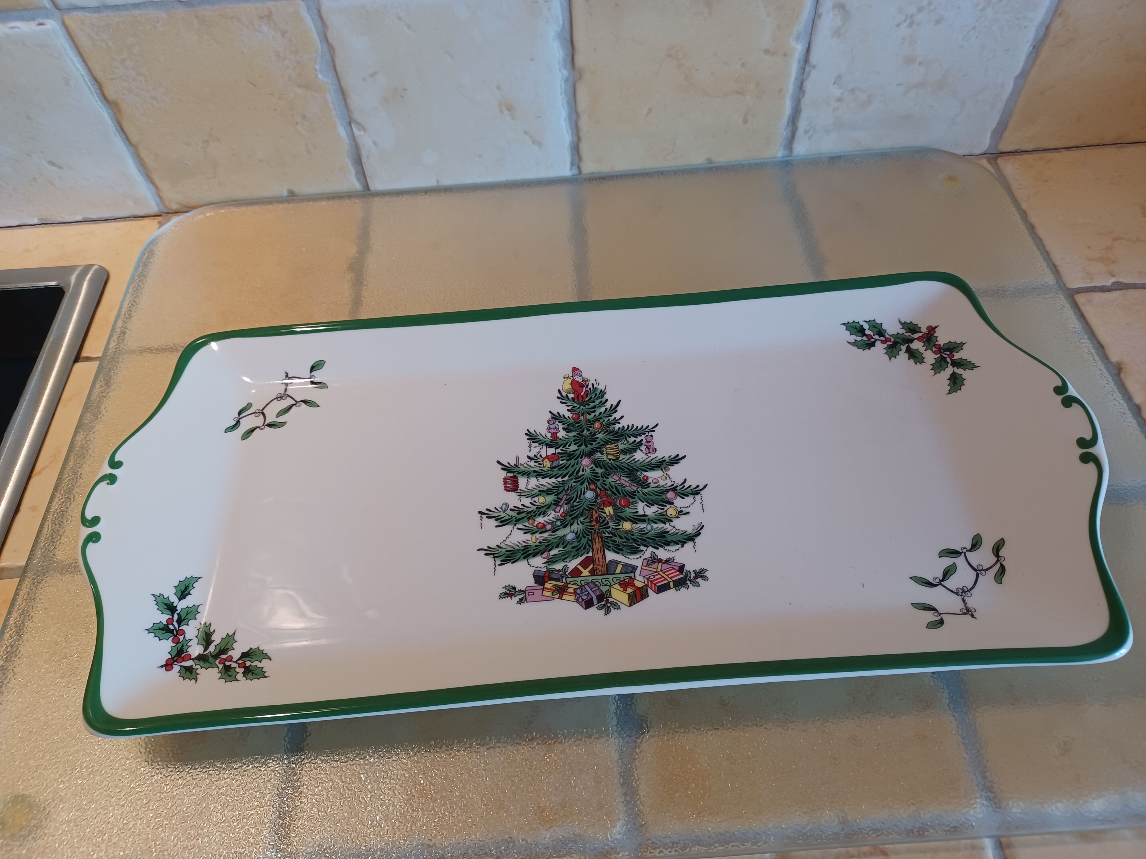Cake dish, christmas decor
