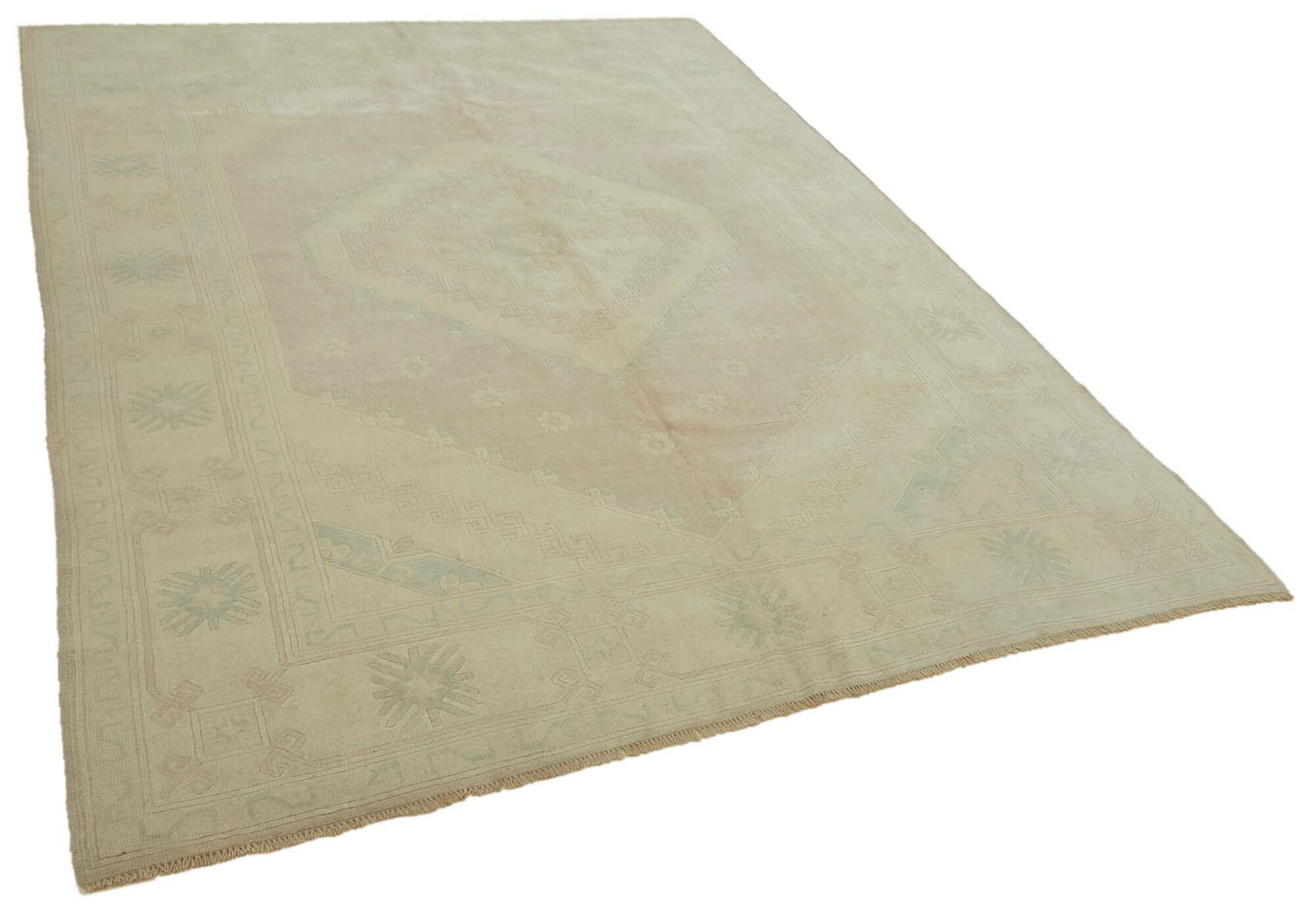 Turkish Vintage Anatolian Rug 218 cm x 294 cm