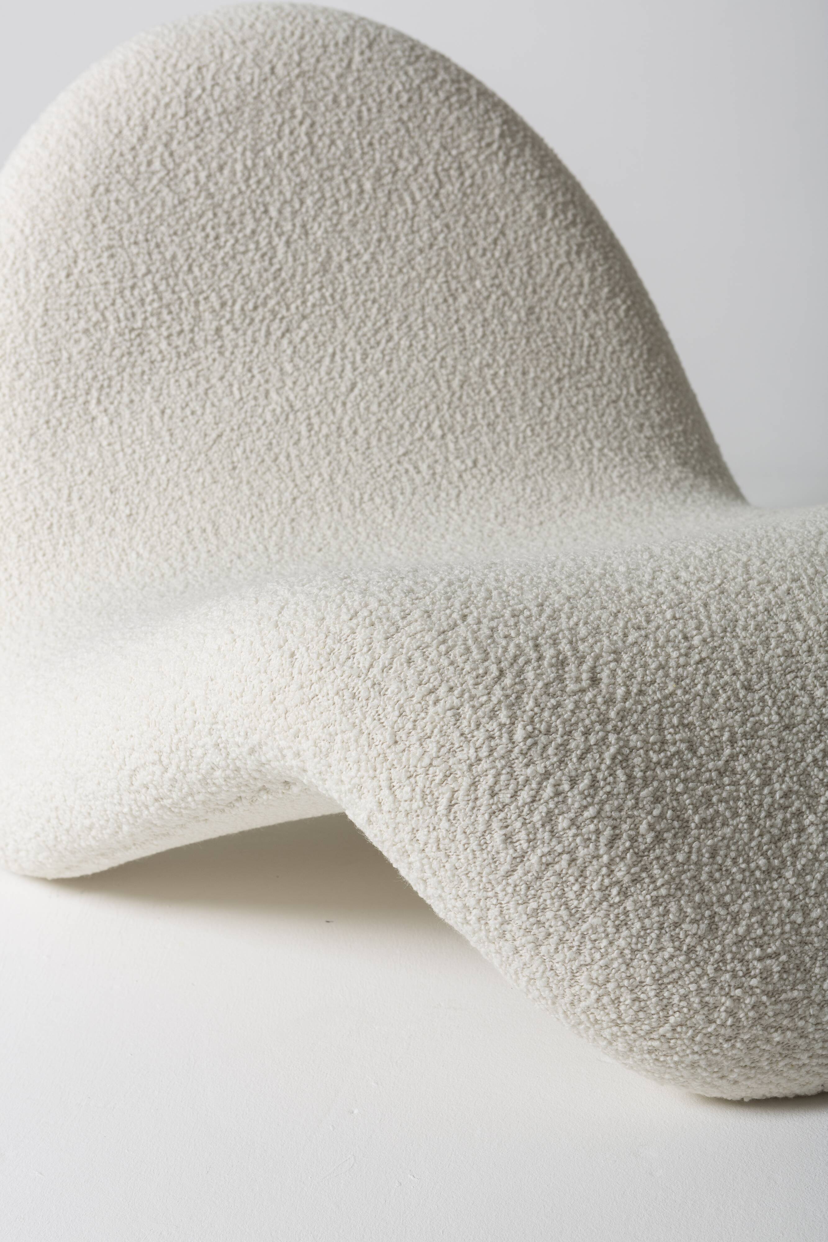 Armchair Tongue F577 by Pierre Paulin Artifort edition