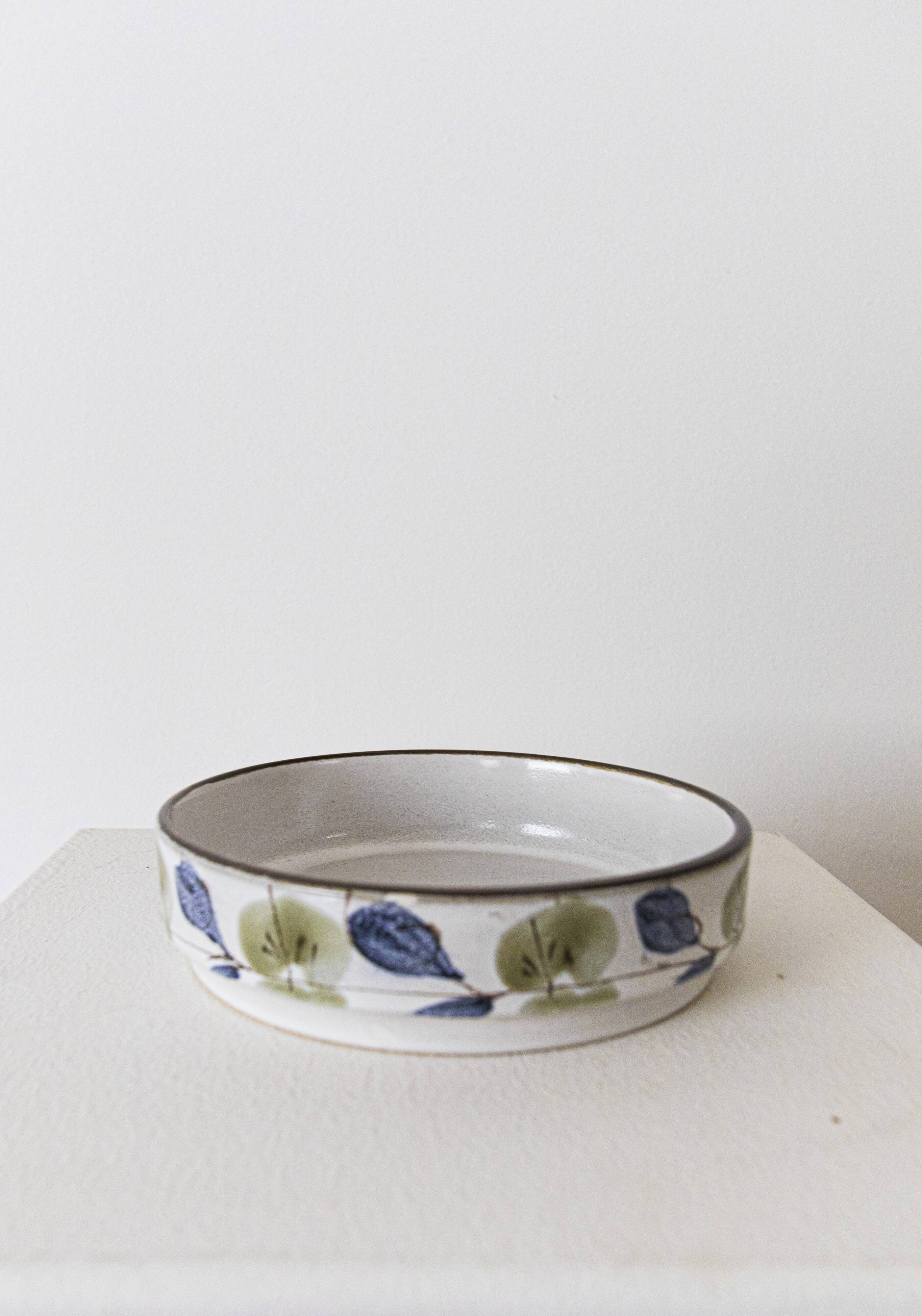 Niverviller earthenware dish - Plum Collection, 1970s