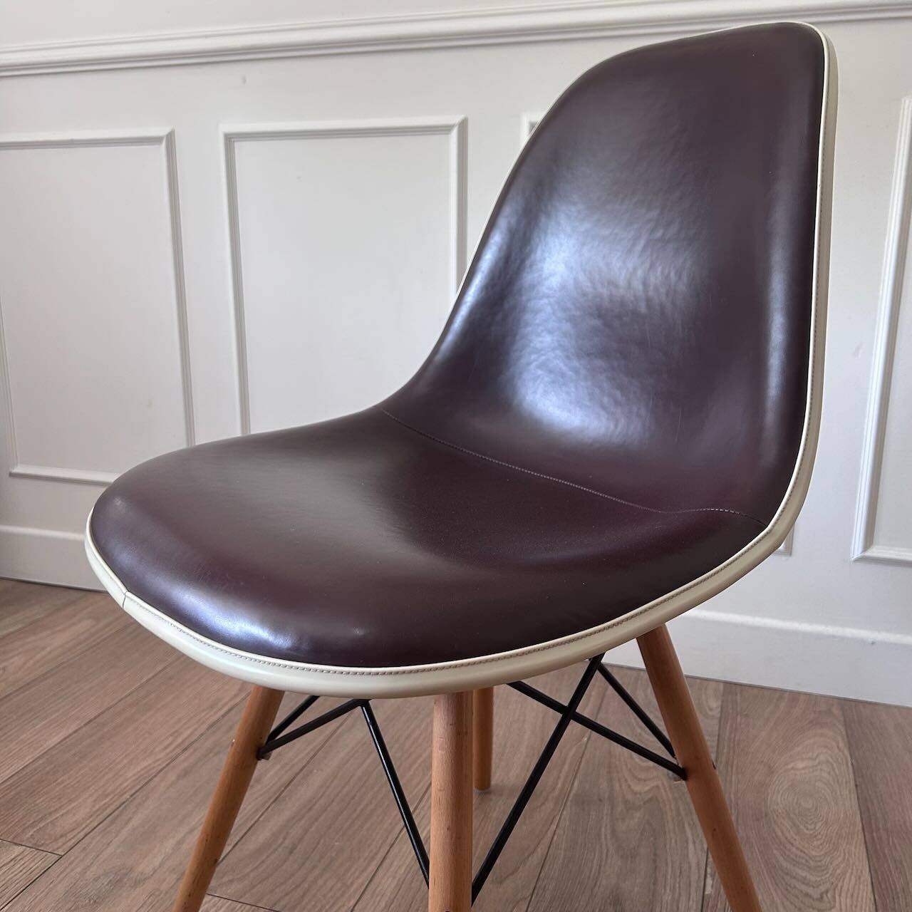 Chaise DSW de Ray et Charles Eames