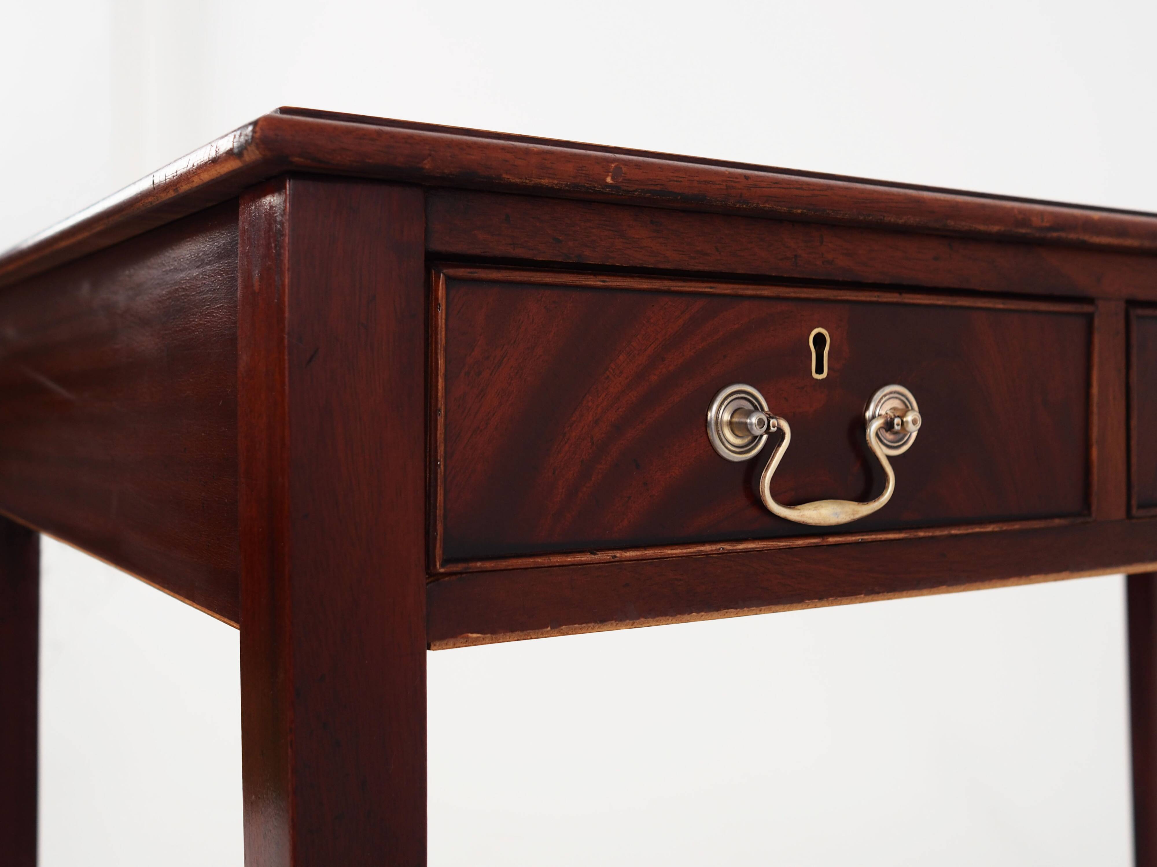 Mahogany desk, Danish design, 1970s, production: Denmark