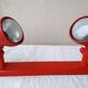 2 appliques rouges