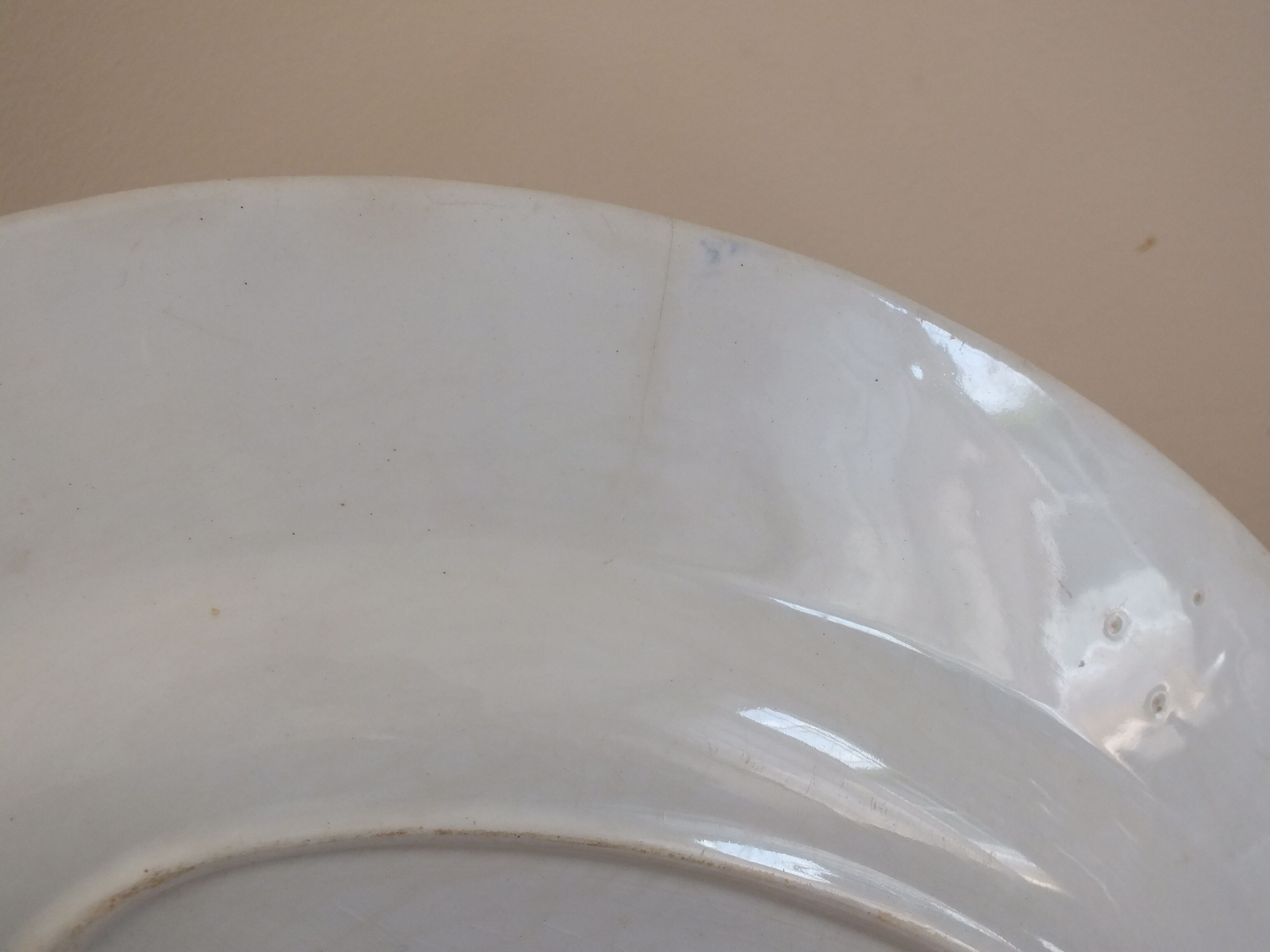 Oval dish Moulin des Loups service Villette en Terre de Fer