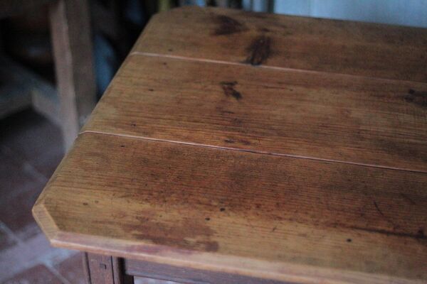 Table bois avec 1 tiroir, table de salon, cuisine, table bois vintage