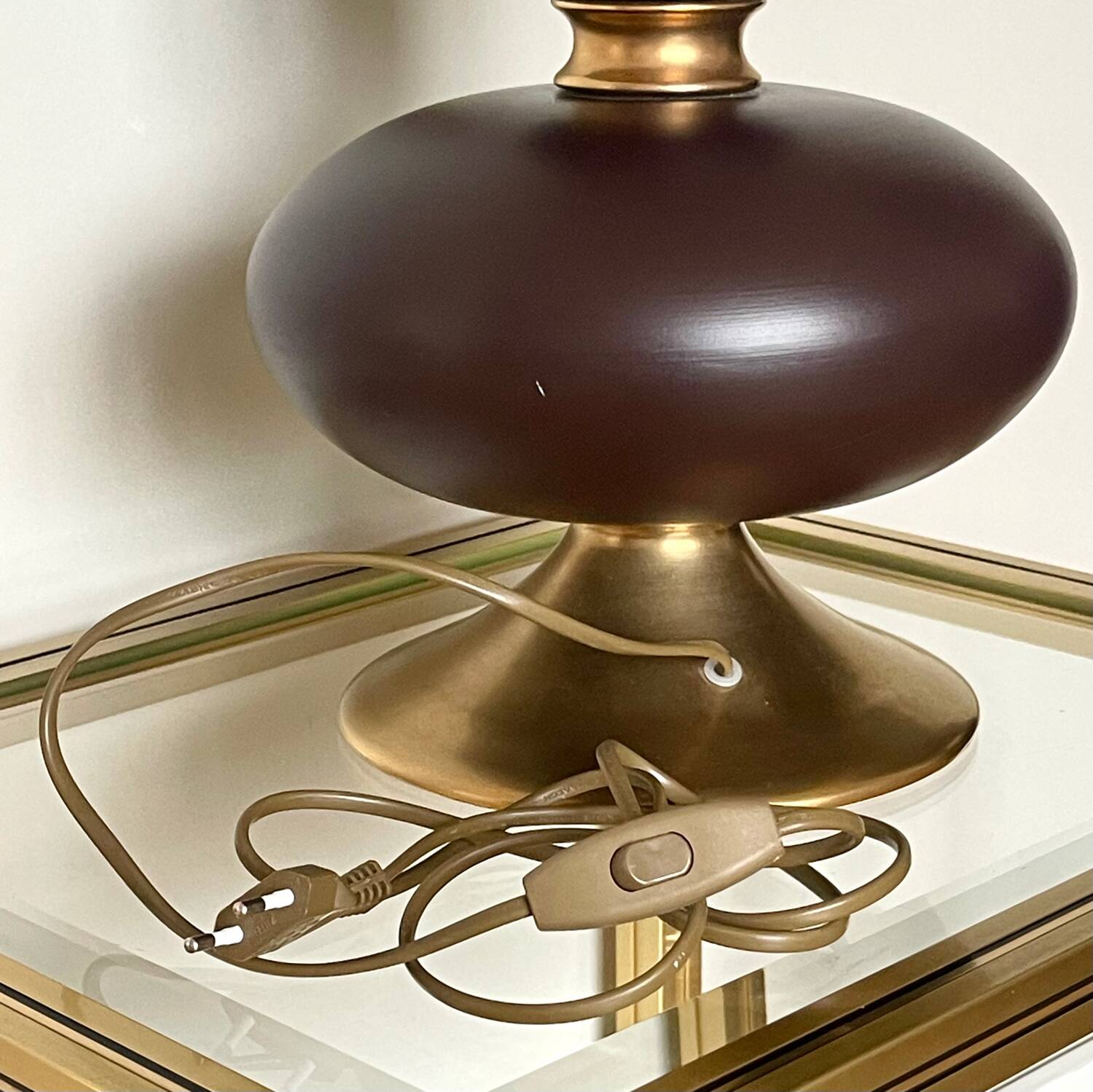 Vintage lamp from the 1980s.