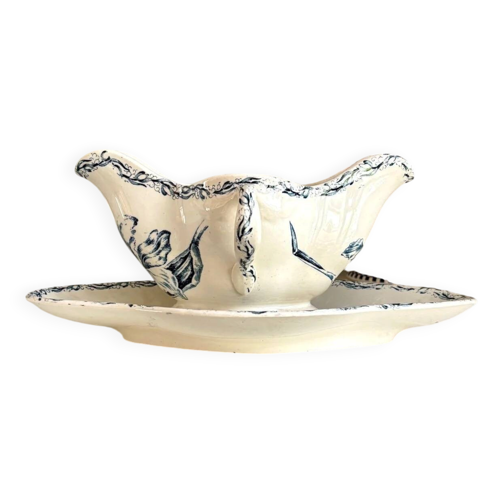 Lunéville sauce boat in blue ironstone, "Tulip" service.