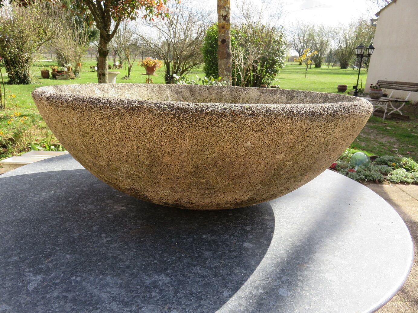 Gardener concrete basin