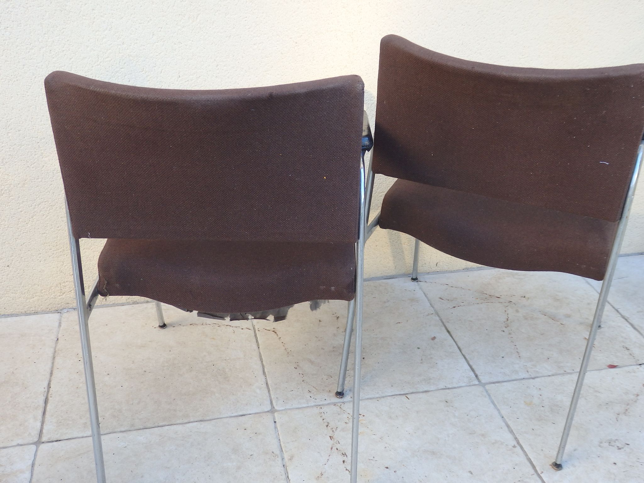 Paire de fauteuils conférence vintage