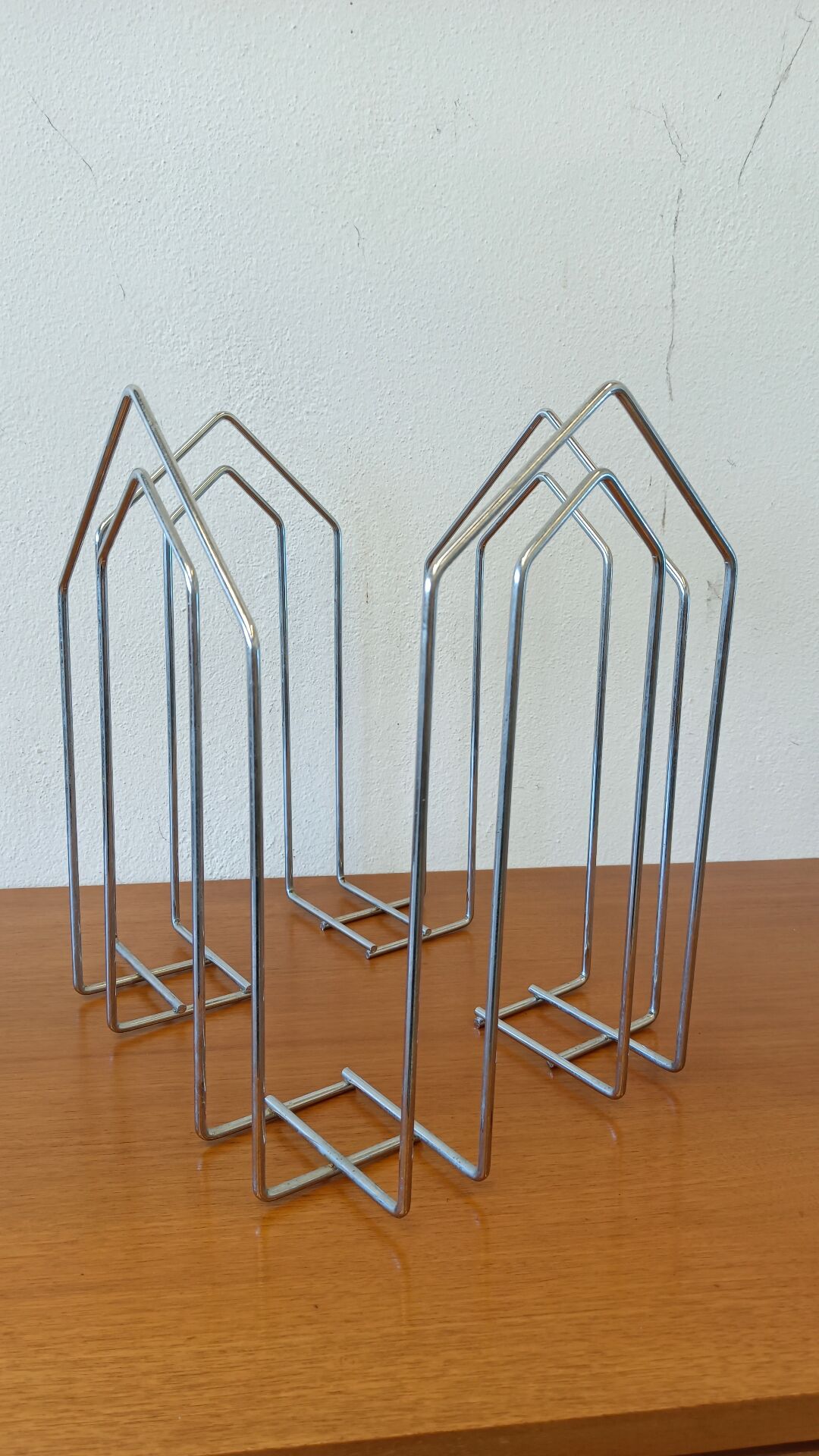 Chrome magazine rack