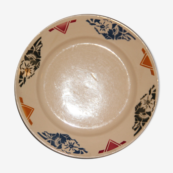 Old dessert plate in earthenware